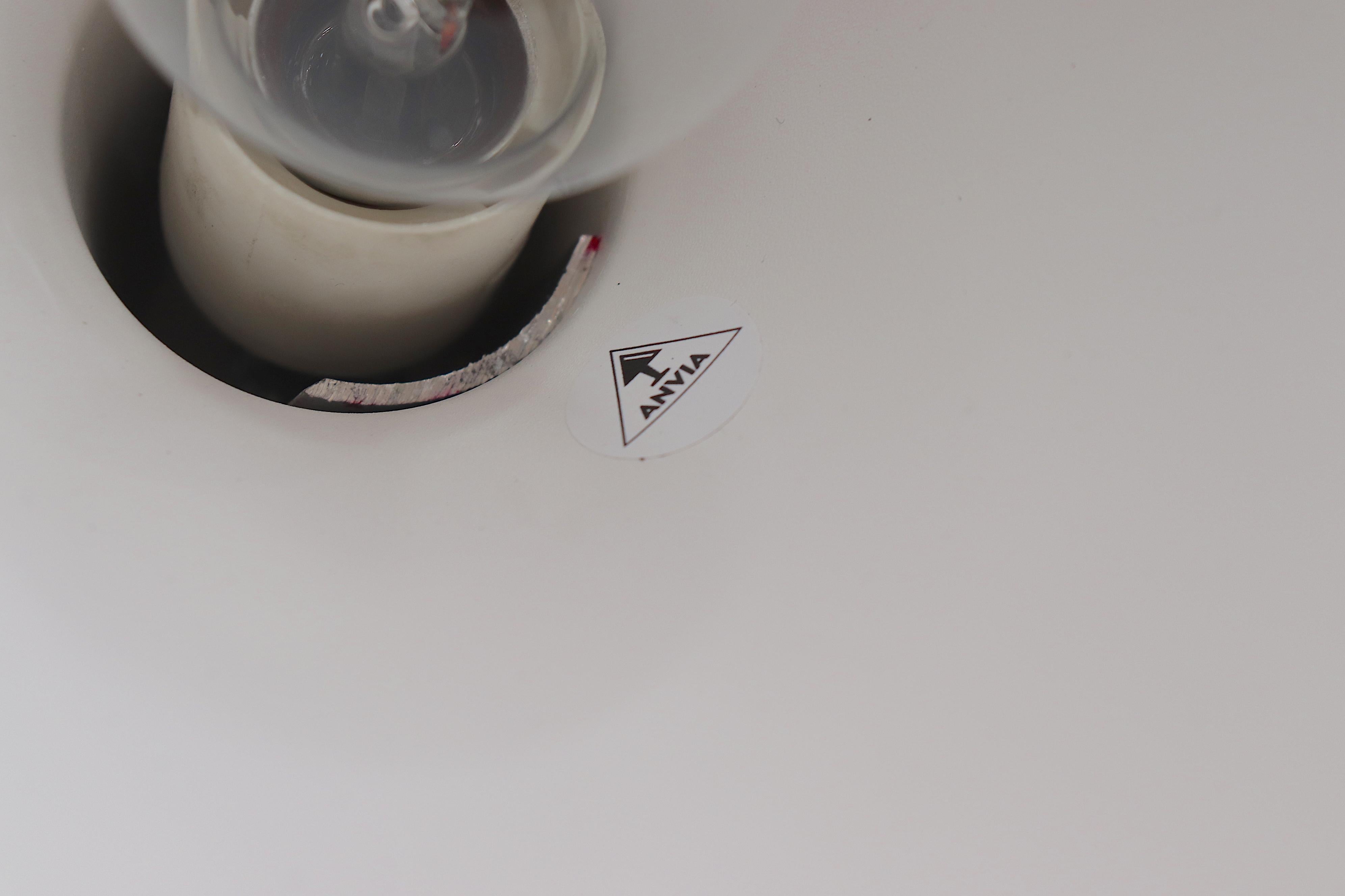 Anvia 'The Paper Clip' Wall Lamp in Grey 1