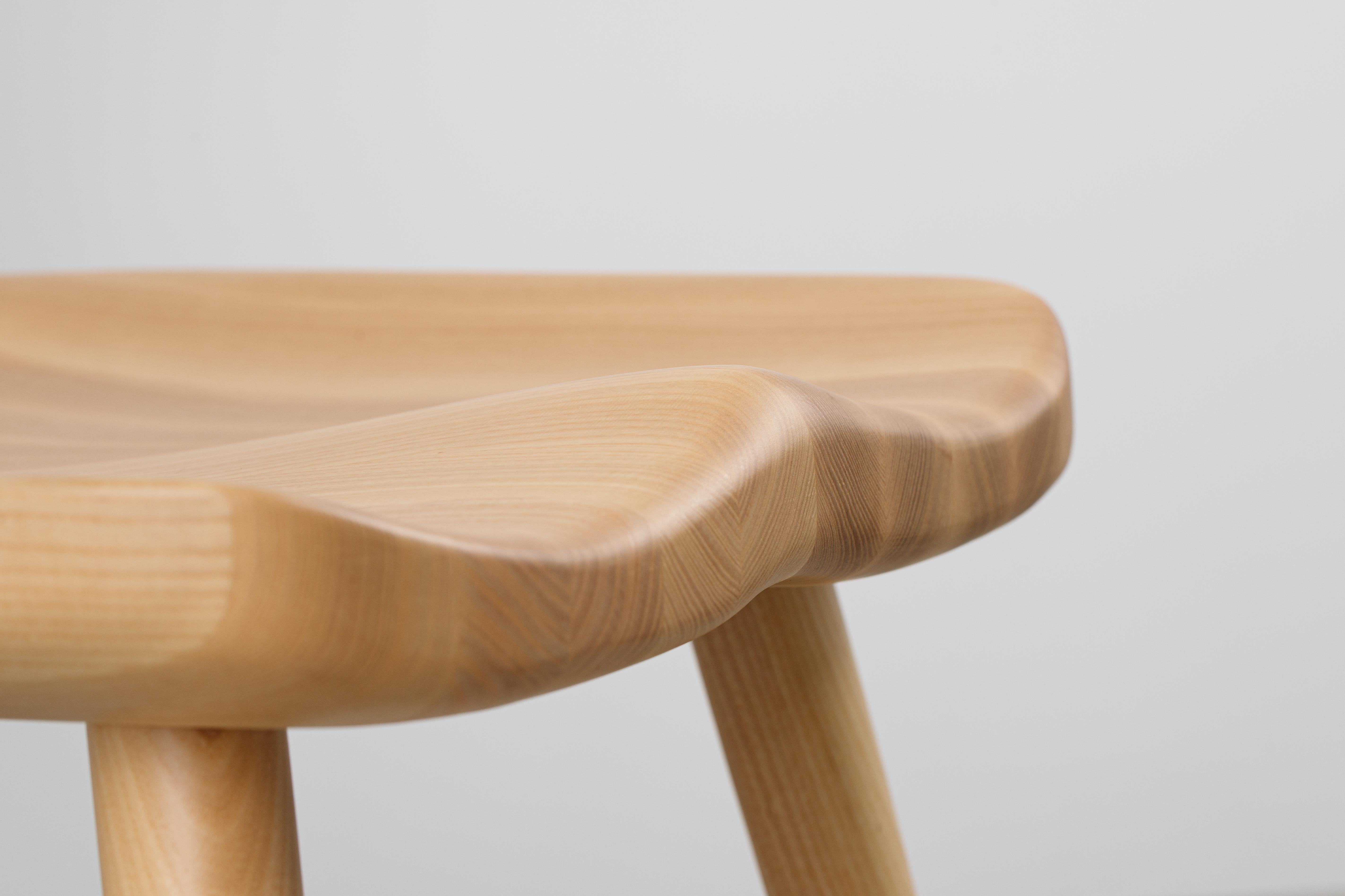 Mid-Century Modern Anvil Natural Beige Solid Wood Dining Chairs For Sale