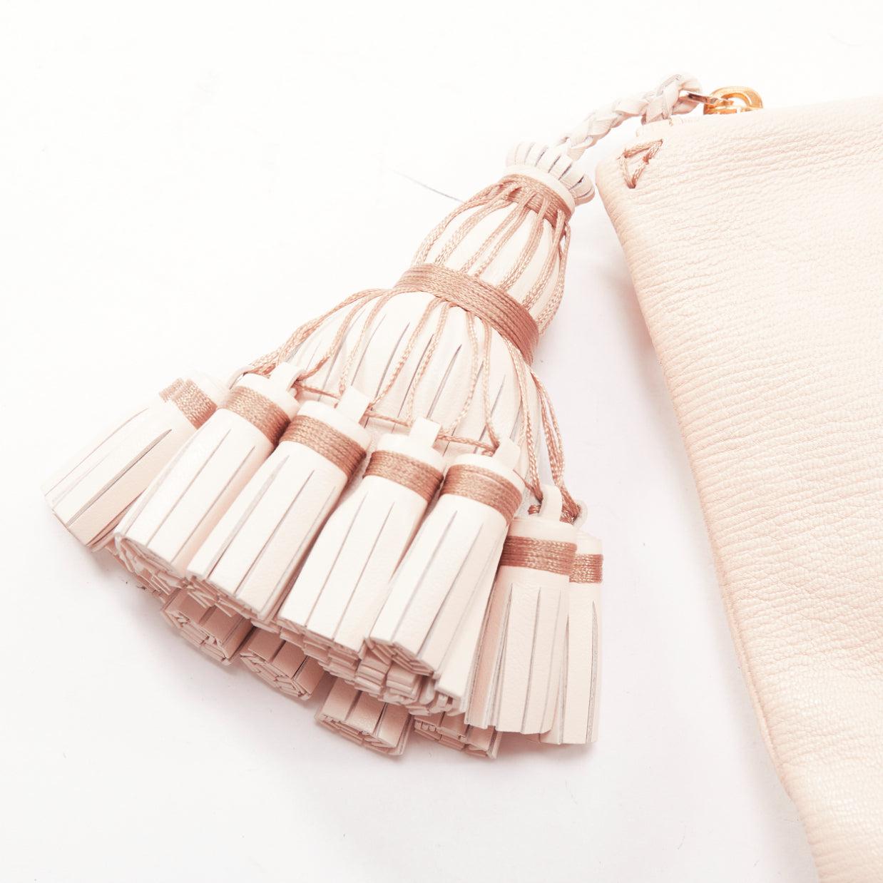 ANYA HINDMARCH 2015 Runway Arrow beige orange leather tassel pouch clutch bag For Sale 2