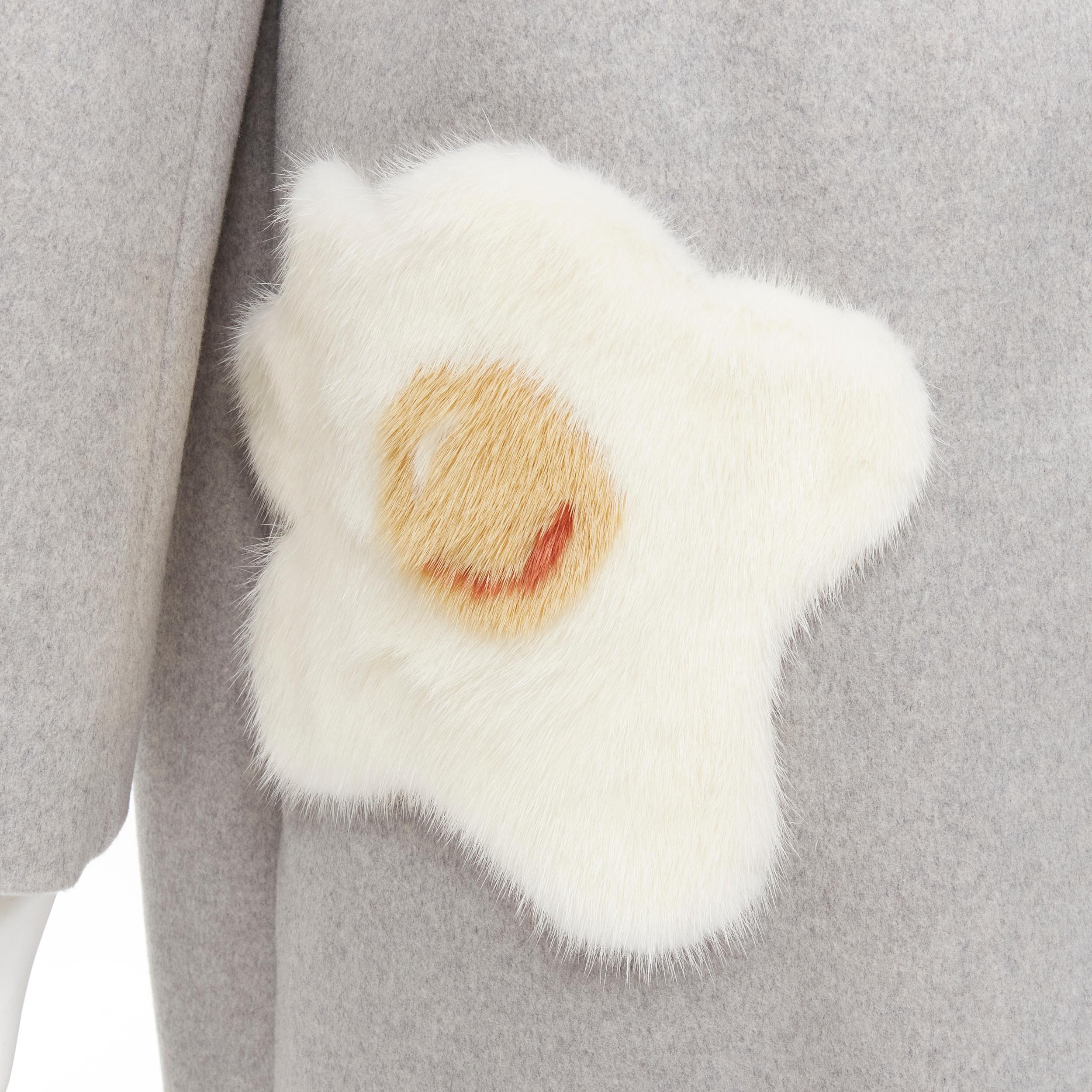 ANYA HINDMARCH 2016 Runway grey virgin wool mink fur scramble egg patch coat XS Reference: LNKO/A01844 
Brand: Anya Hindmarch 
Designer: Anya Hindmarch 
Collection: 2016 Runway 
Material: Wool 
Color: Grey Pattern: 
Solid Closure: Hook & Bar 
Extra