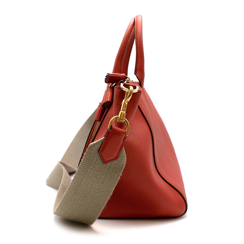 Anya Hindmarch Orange Top Handle Bag
- Gold Hardware
- Comes with removable shoulder strap
- 2 interior pocket
- 1 exterior zipped pocket
- Magnet close

Made in Italy

Comes with dustbag

48cm width
24cm height 