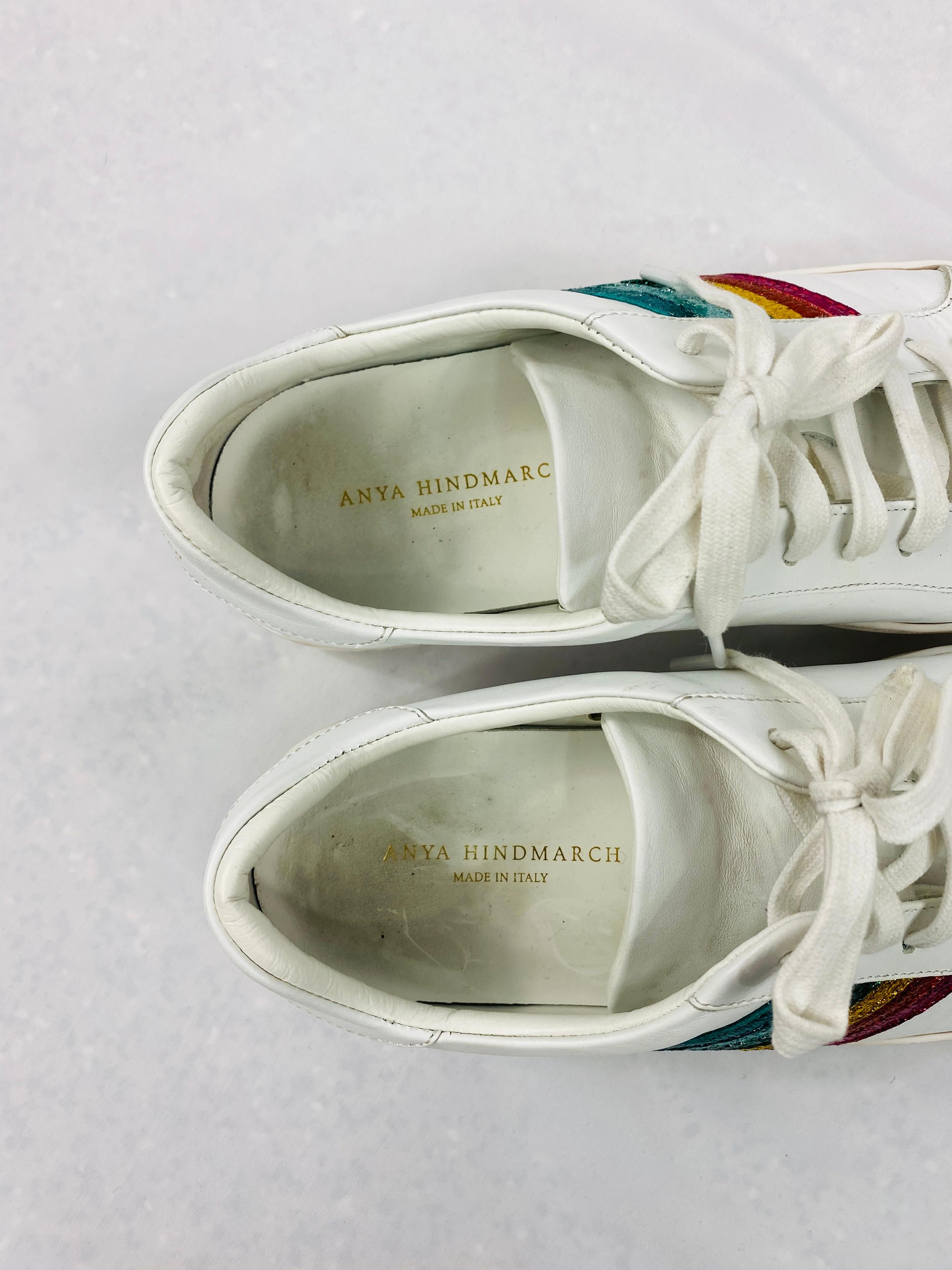 Anya Hindmarch White Leather Sneakers Size 39 In Good Condition For Sale In Beverly Hills, CA