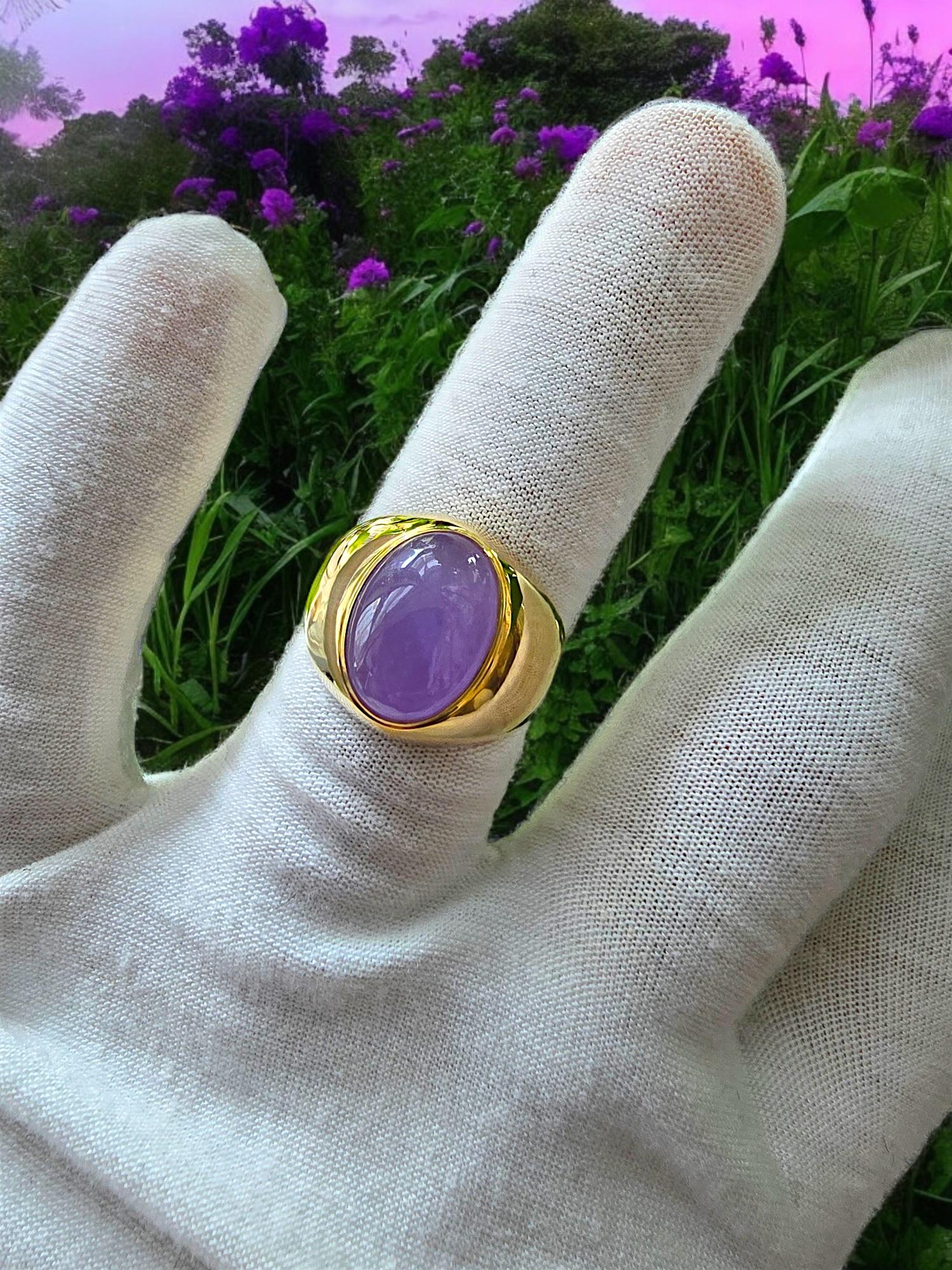 Anyang Royal Purple Cabochon (B/C) Jade Ring (with 14K Solid Yellow Gold) For Sale 2