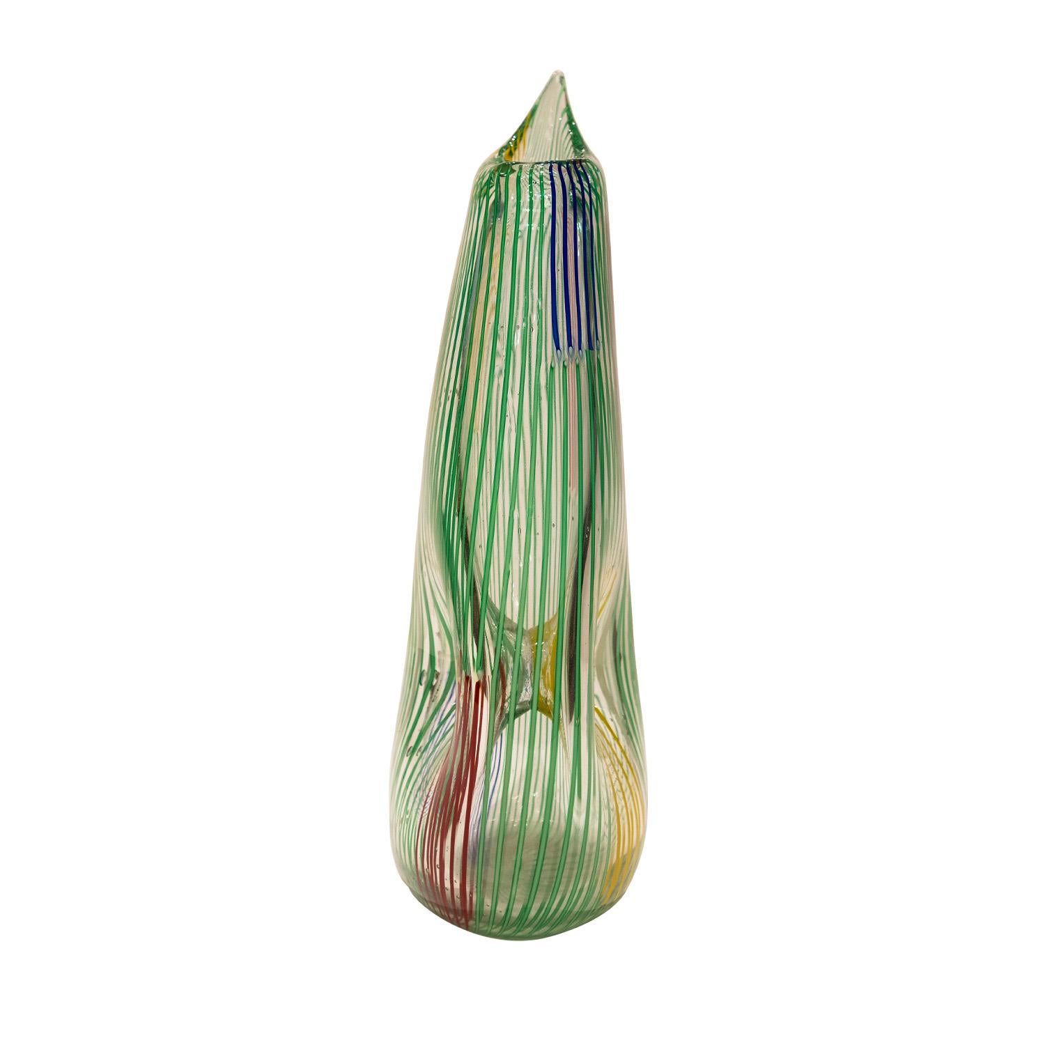 Mid-Century Modern Anzolo Fuga Exceptional Hand-Blown Glass Bandiere Vase, 1950s
