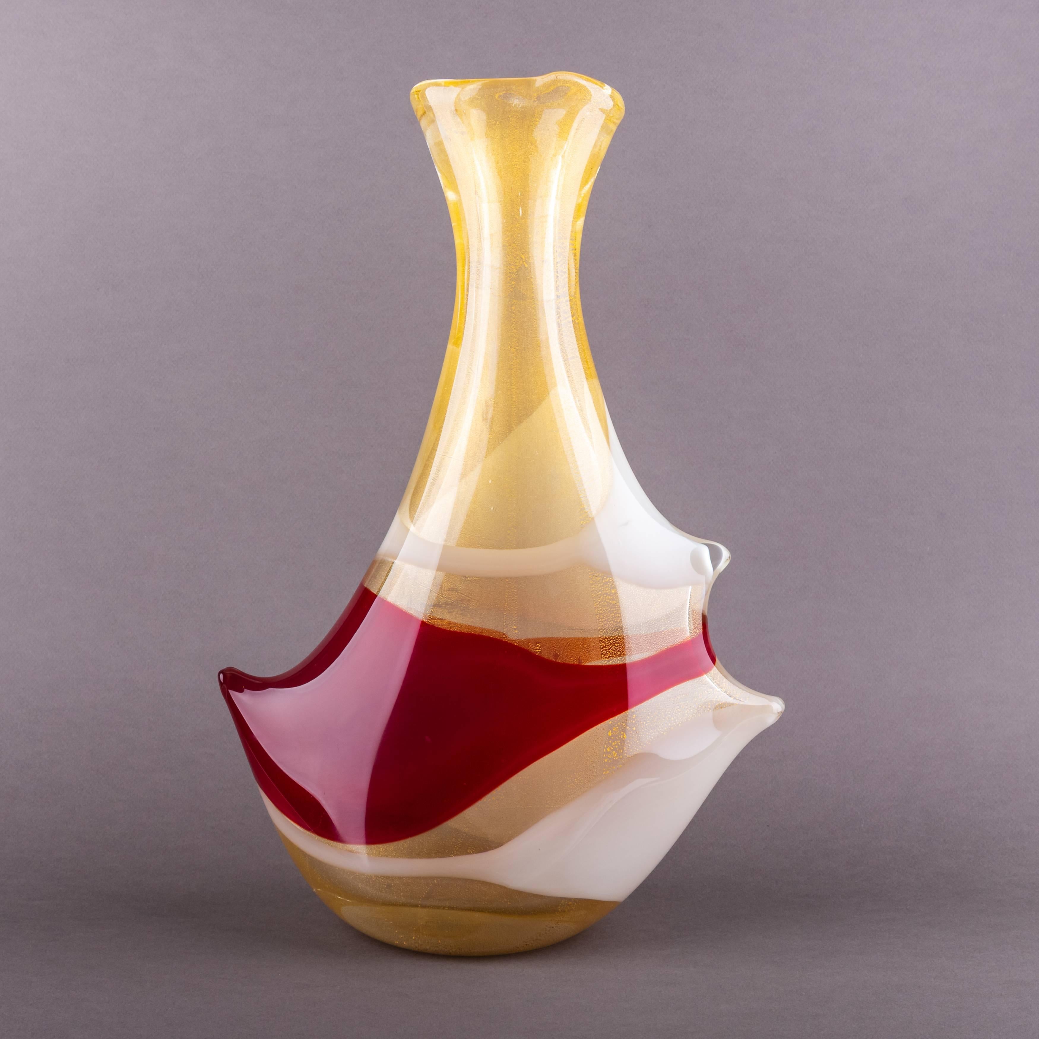 Anzolo Fuga for AVeM 'Arte Vetreria Muranese' Murano Vintage Blown Glass Vase In Excellent Condition In Brussels, BE