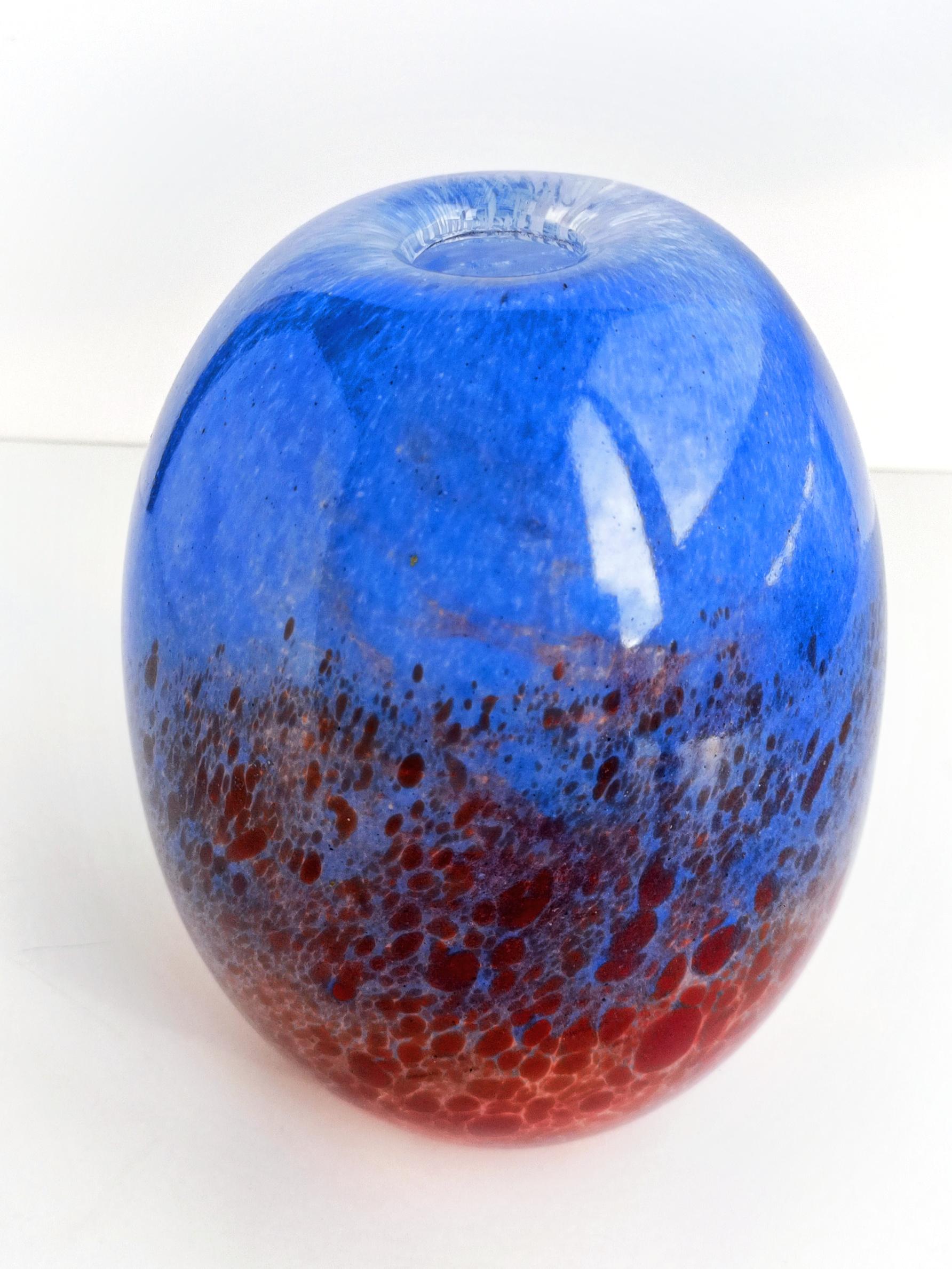 Hand-Crafted Murano Glass Vase by Anzolo Fuga for AVeM, Italy, 1960s For Sale