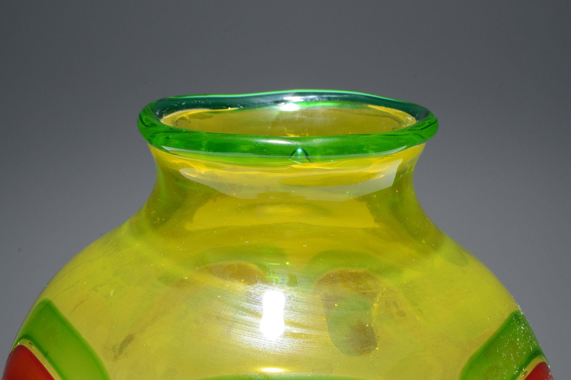 Blown Glass Anzolo Fuga PAVONE / MURRINE INCATENATE Series Vase, 12.75