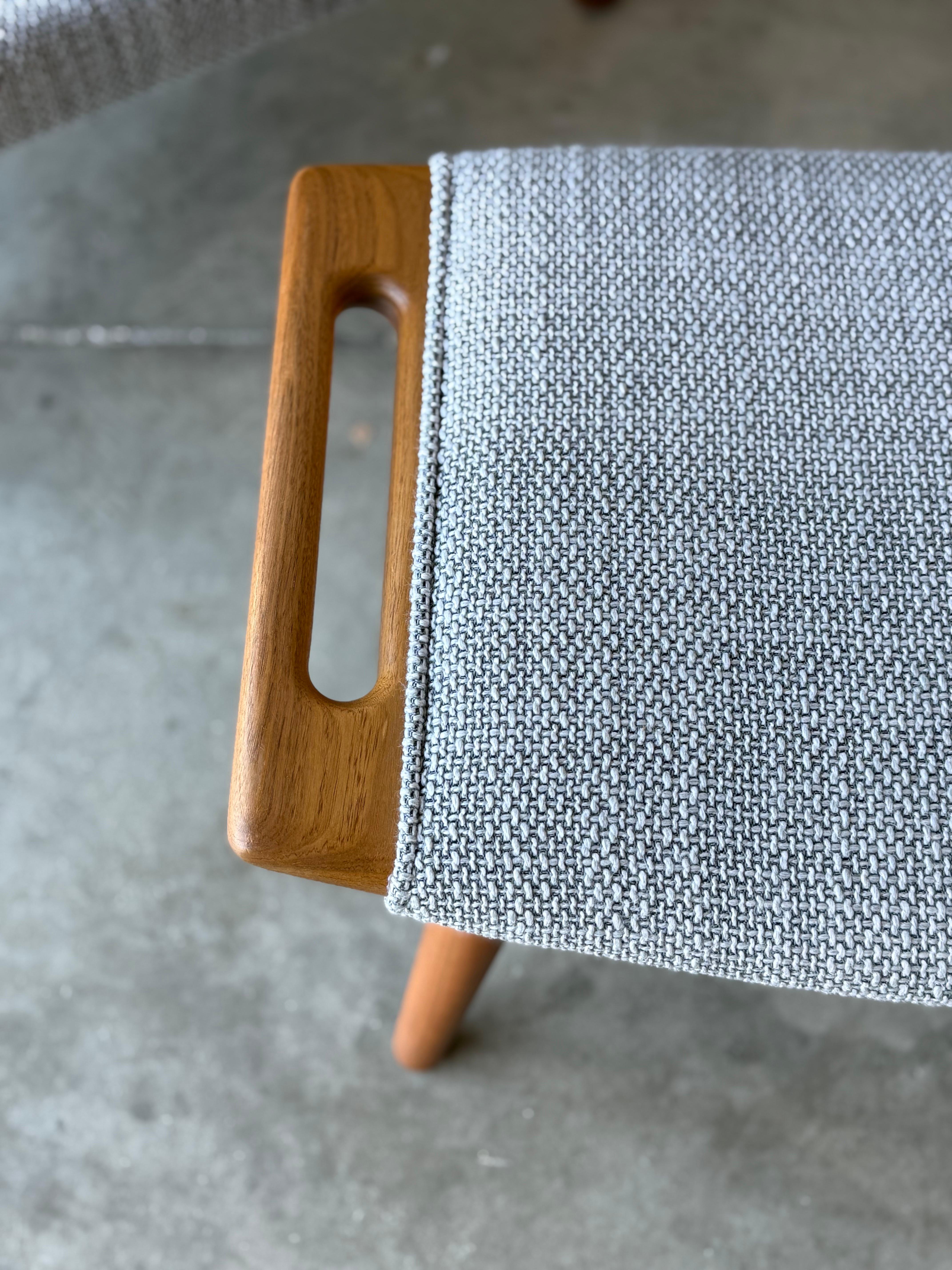 AP-19 Papa Bear Chair and Ottoman by Hans J. Wegner & Manufactured by Modernica 1