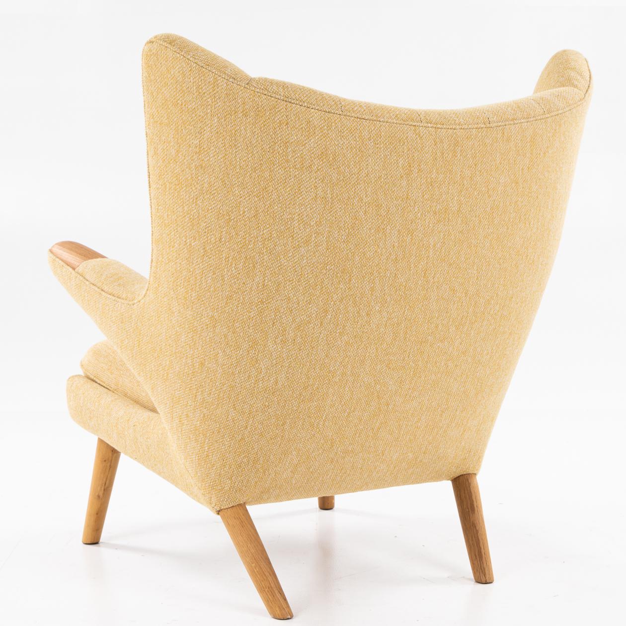 AP 19 - Reupholstered Papa Bear Chair in yellow 'COLOR' textile (colour: 10-101). Hans J. Wegner / AP Stolen