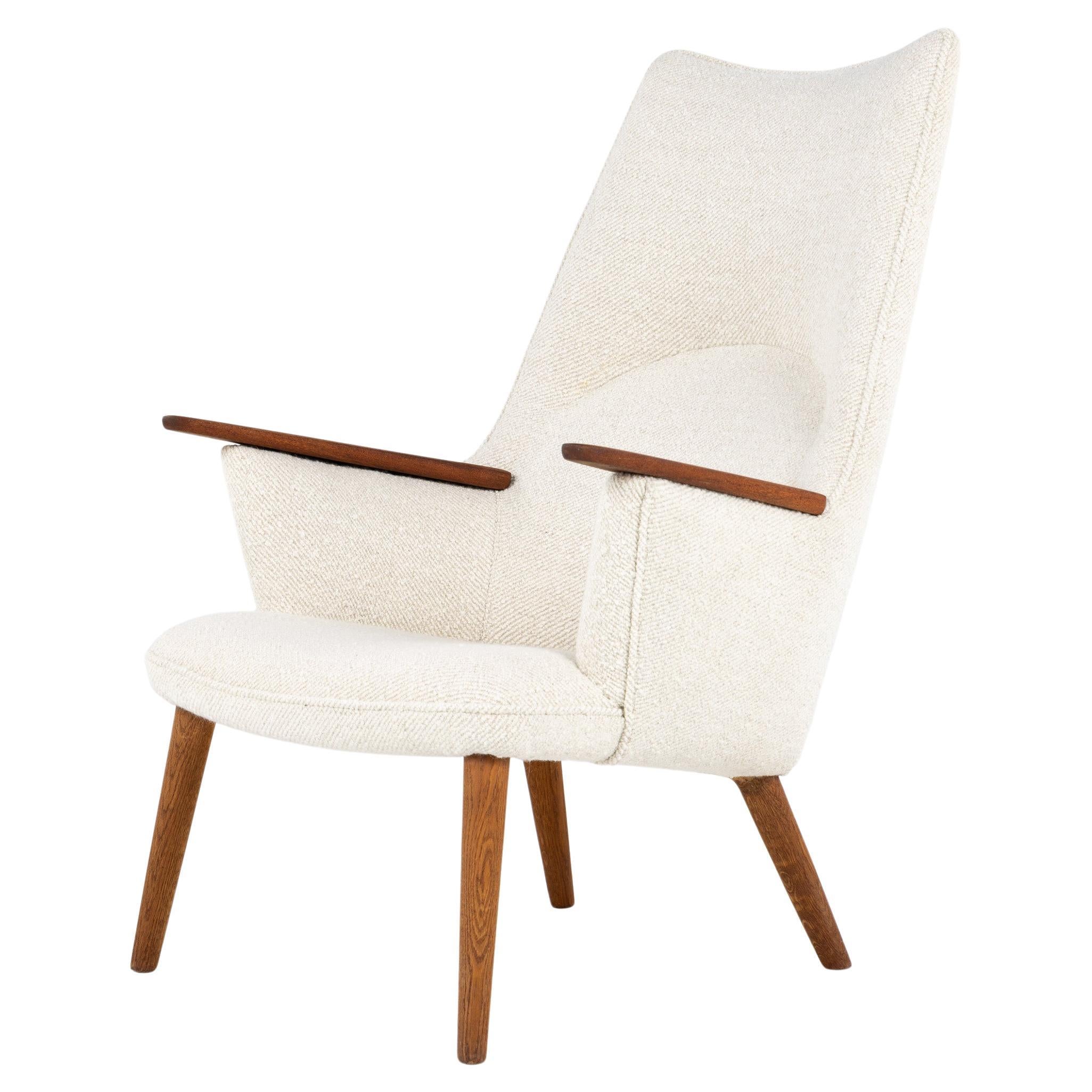 AP 27 - Rare lounge chair in teak by Hans Wegner For Sale