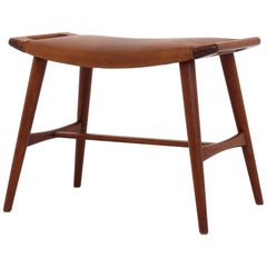 AP 30 Stool by Hans J. Wegner