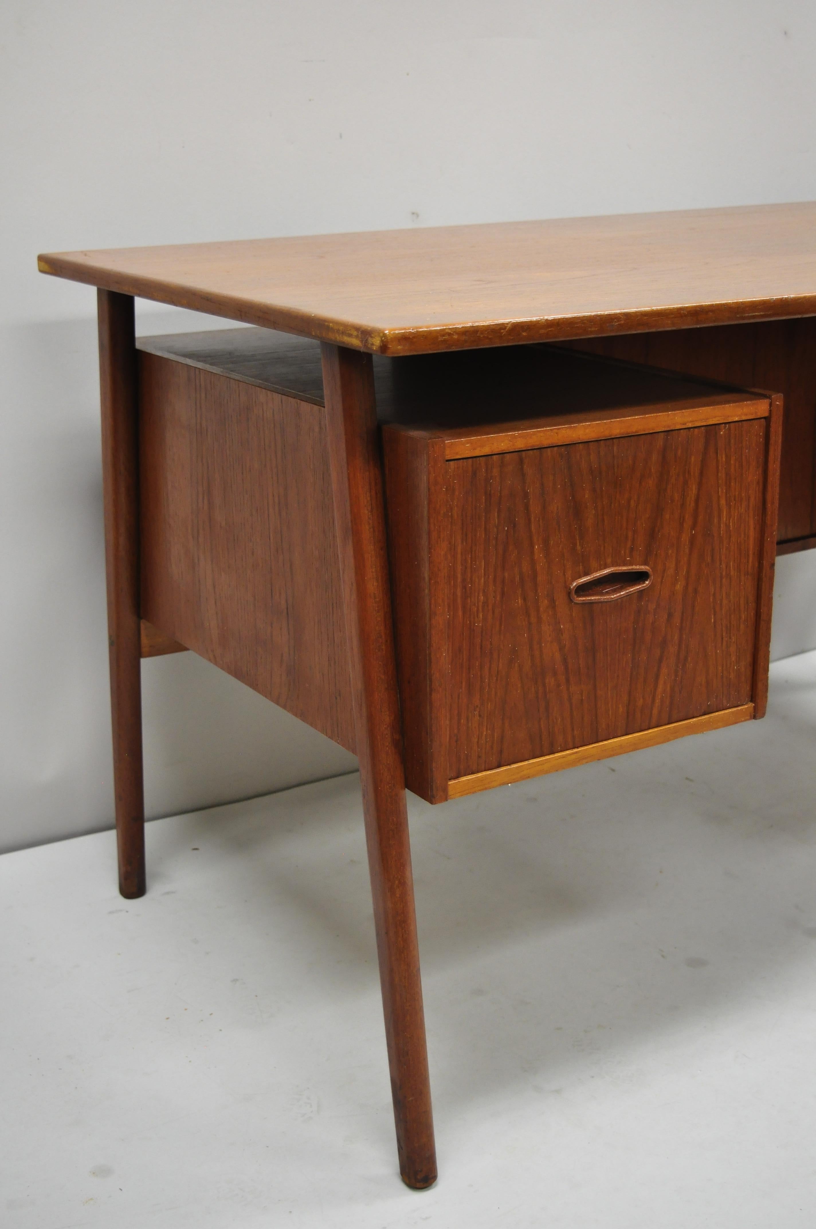 A.P. Svenstrup Midcentury Danish Modern Teak Floating Form Writing Desk 2