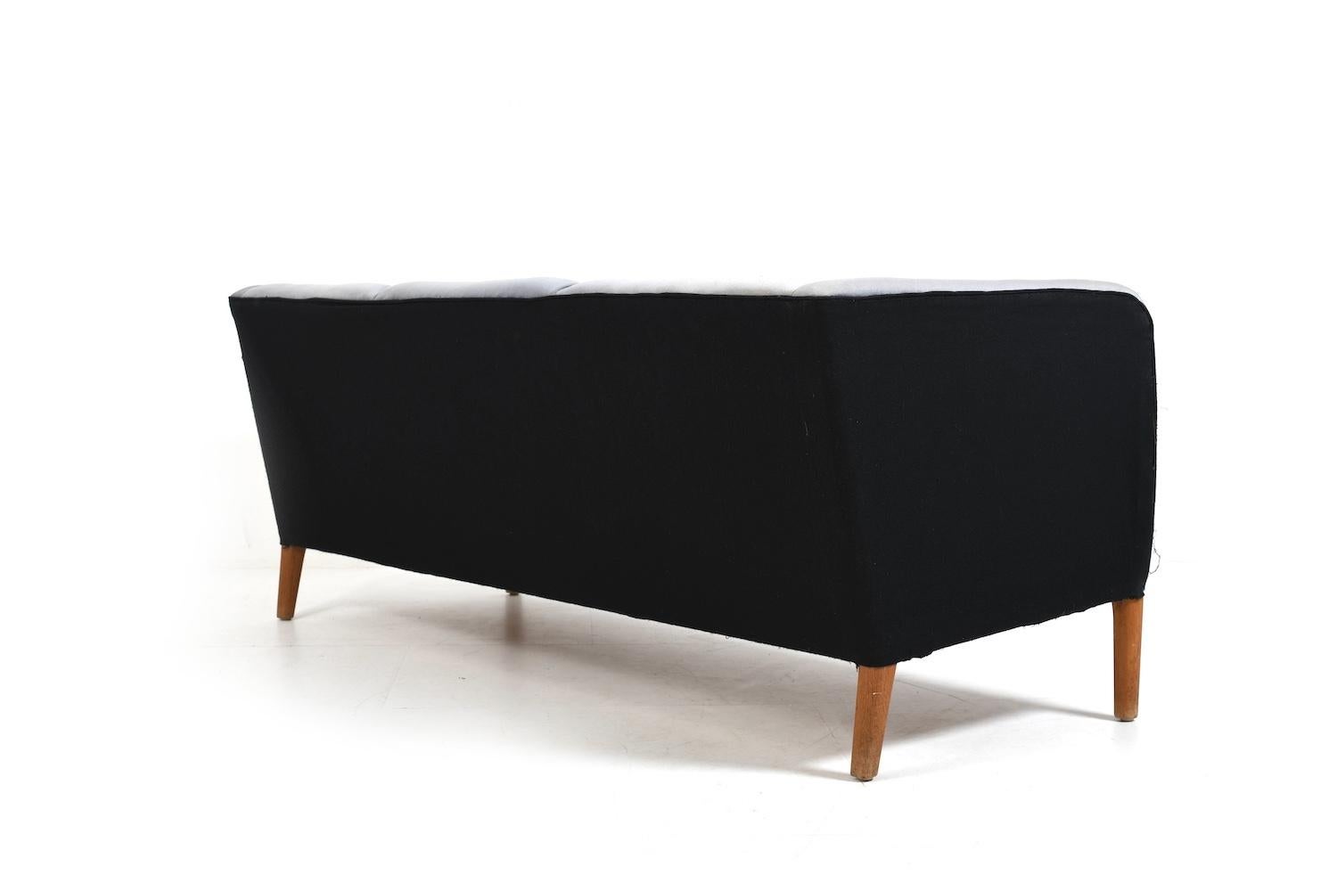 Danese Divano AP18 di Hans J. Wegner per AP Stolen 1950 in vendita