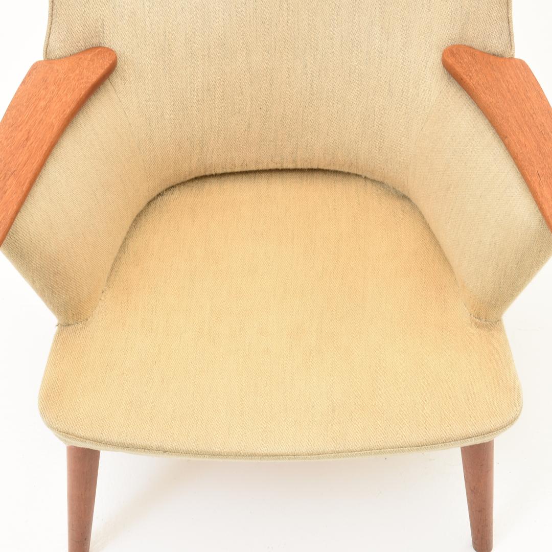 Mid-Century Modern  AP27 Mama Bear Armchair by Hans J. Wegner for AP Stolen, 1960s Original Fabric For Sale