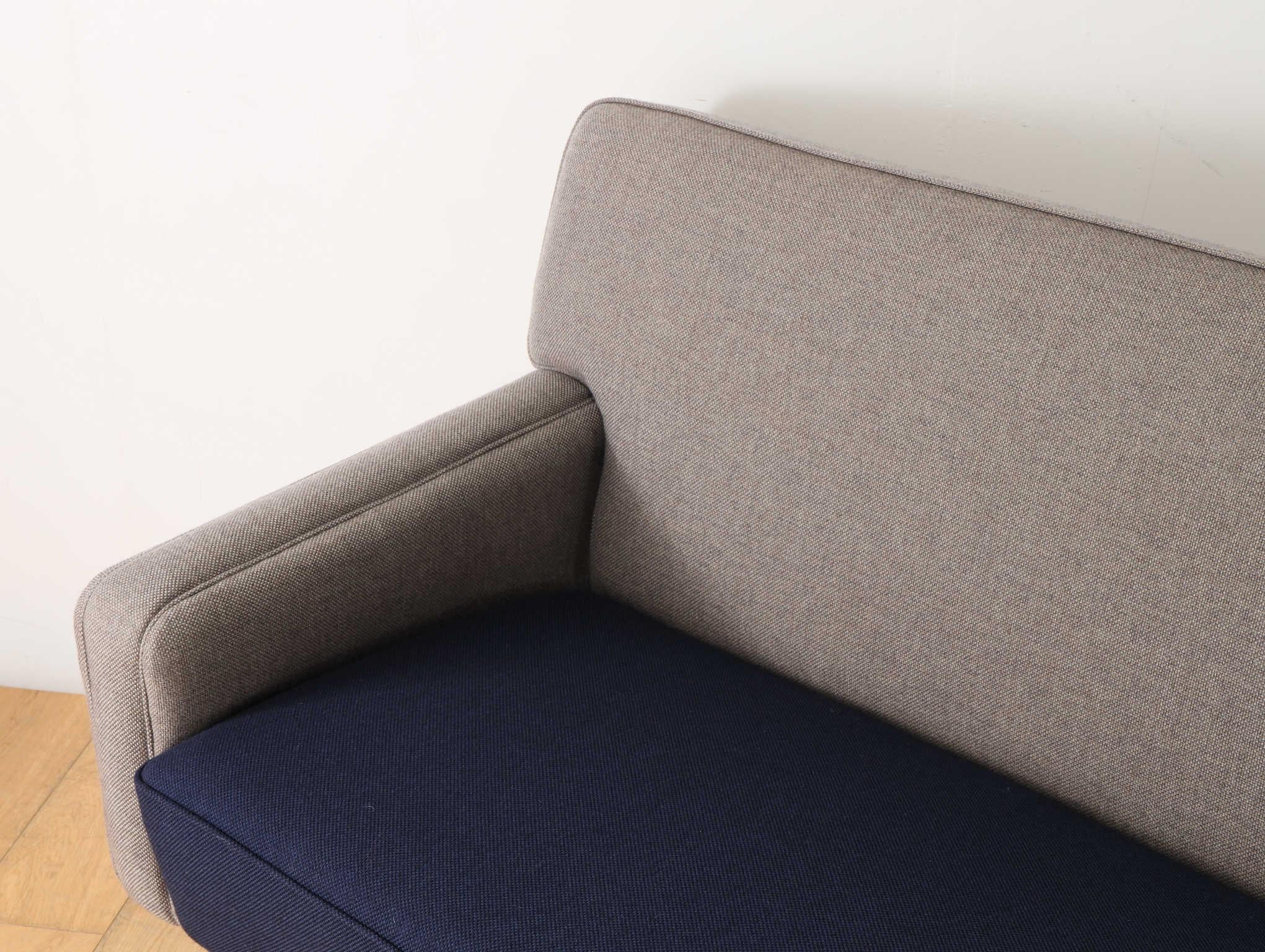 Sofá AP32 de Hans J. Wegner Danés en venta