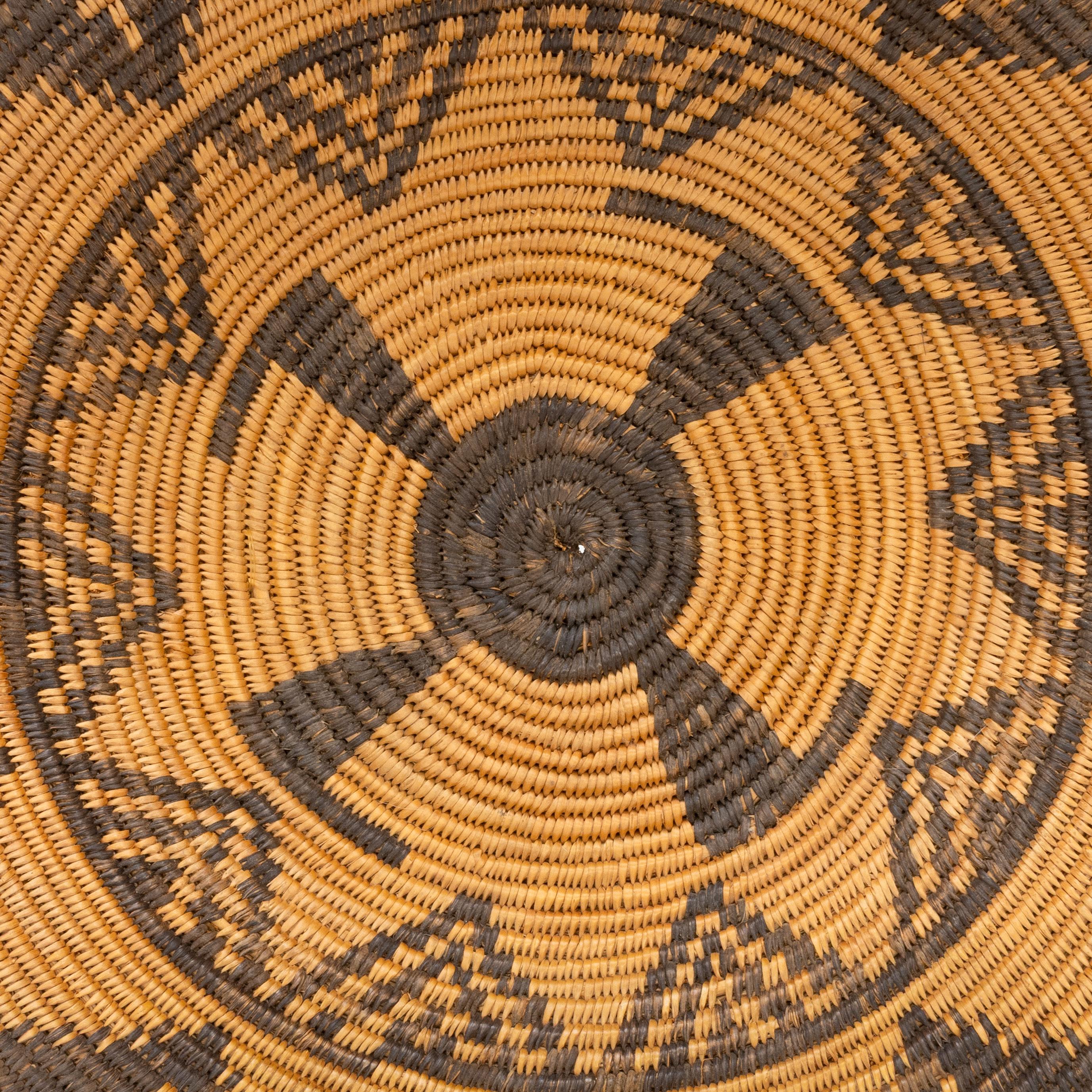 Hand-Woven Apache Basketry Tray For Sale