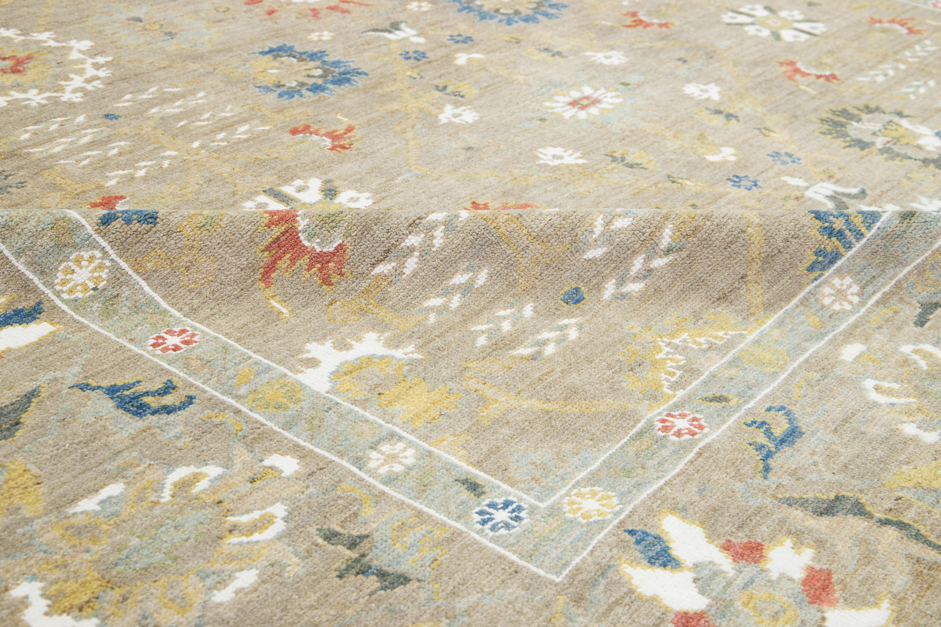 Tappeto moderno in lana Sultanabad Rugs di Apadana fatto a mano in beige in vendita 2