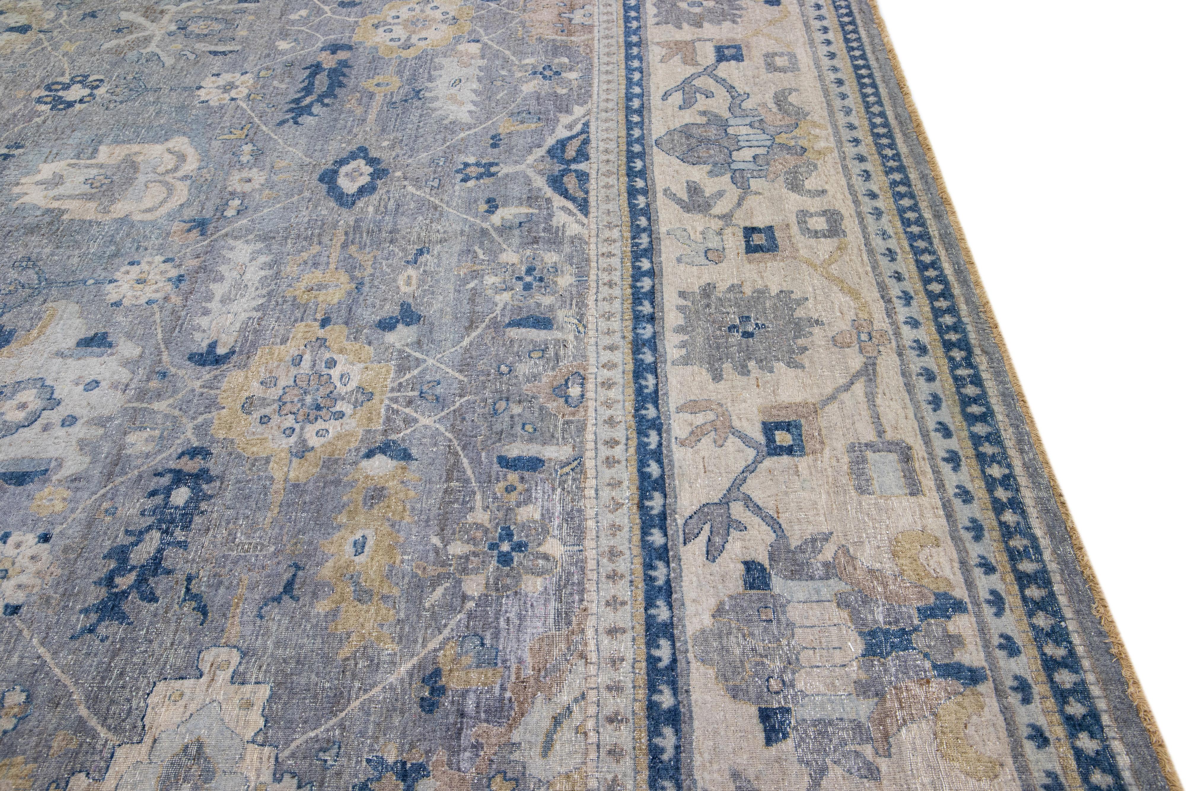 Apadana's Artisan Collection Handgefertigter Allover-Teppich aus grauer Wolle im Angebot 2
