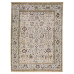 Apadana's Artisan Collection Handgefertigter beigefarbener Wollteppich mit Blumenmotiv