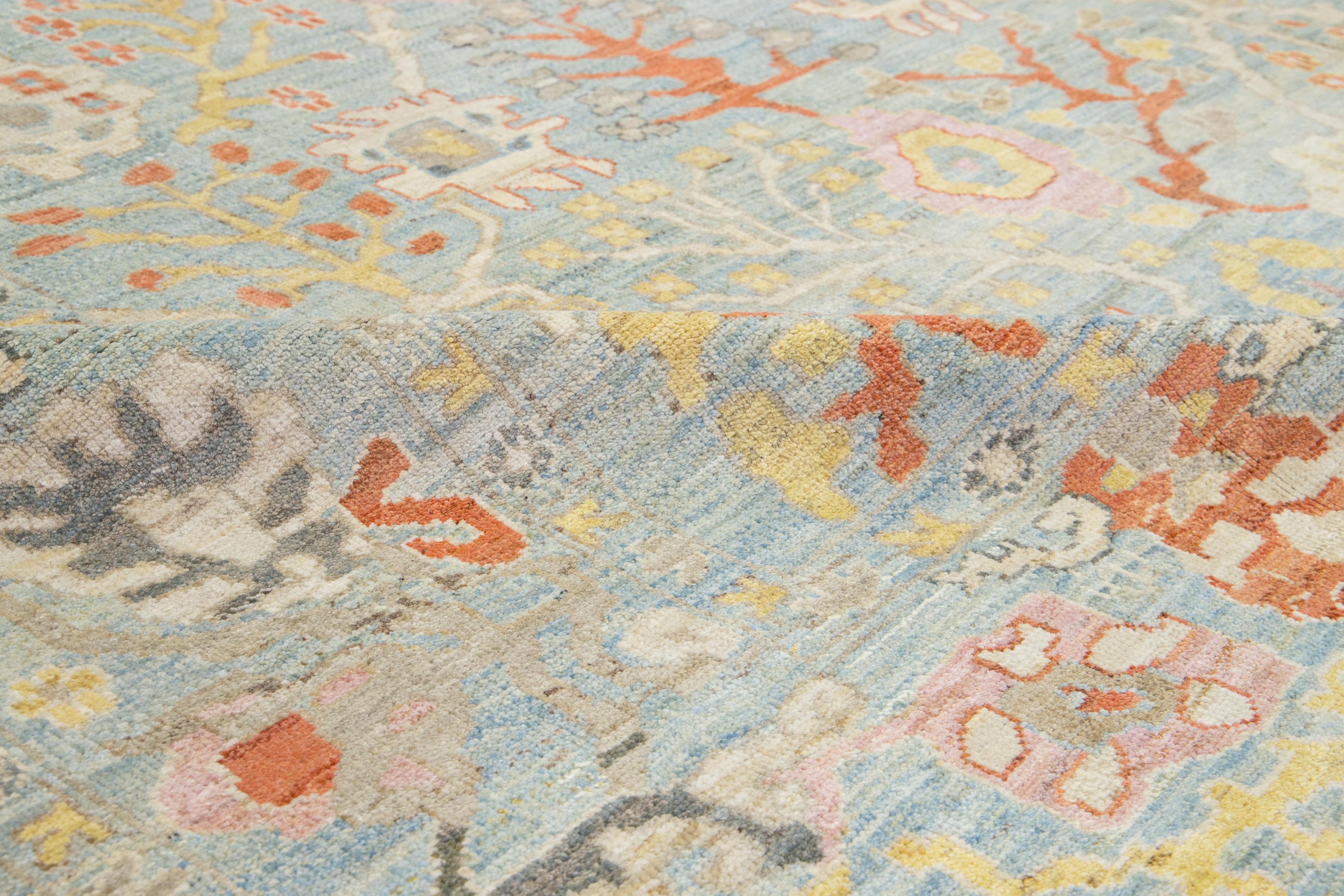 Apadana's Contemporary Designed Sultanabad Wollteppich Handgefertigt In Hellblau im Angebot 2
