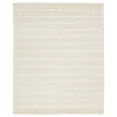 Tapis contemporain en laine ivoire d'Apadana avec un style marocain rayé