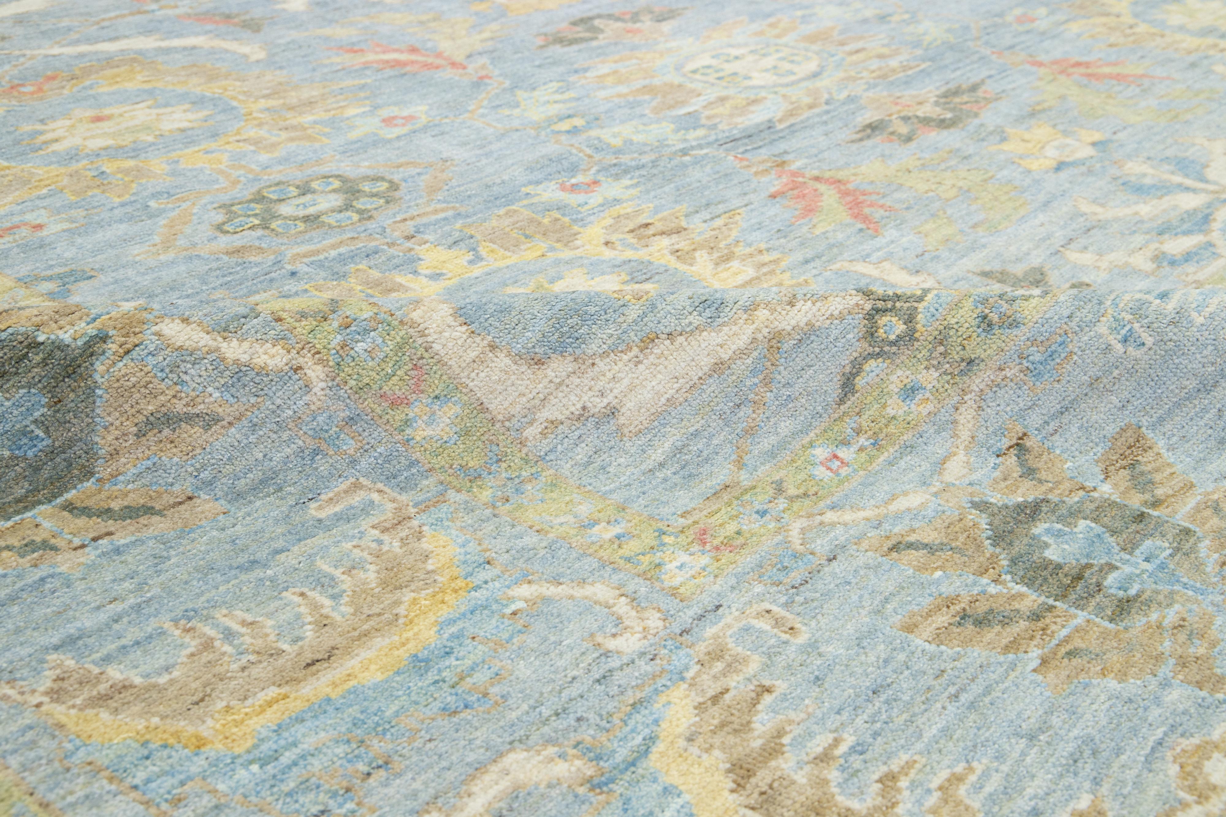 Apadana's  Contemporary Sultanabad Floral Wool Rug In Light Blue im Angebot 3