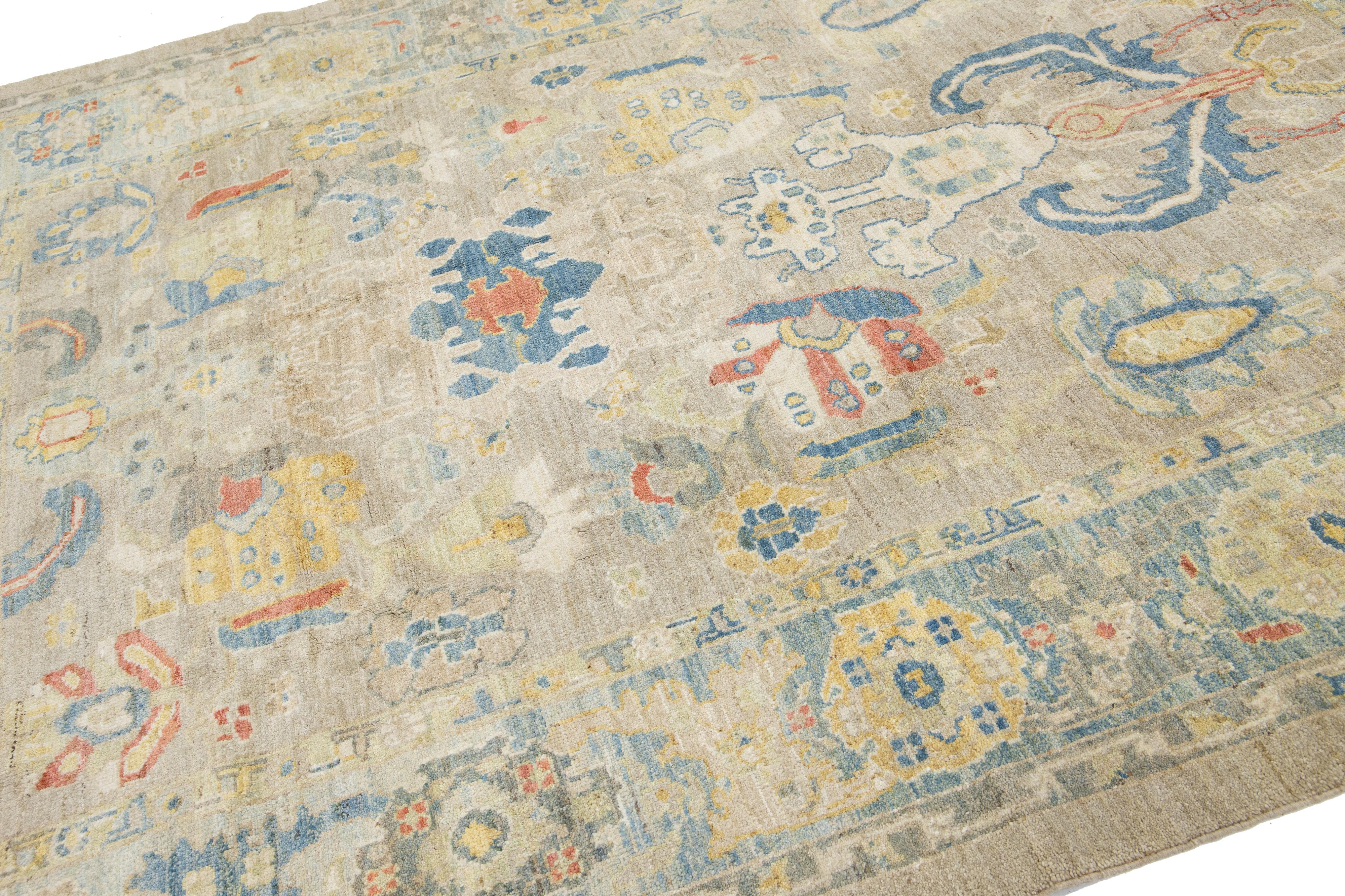 Apadana's Moderner beiger Sultanabad-Wollteppich in Beige mit Allover-Design im Angebot 3
