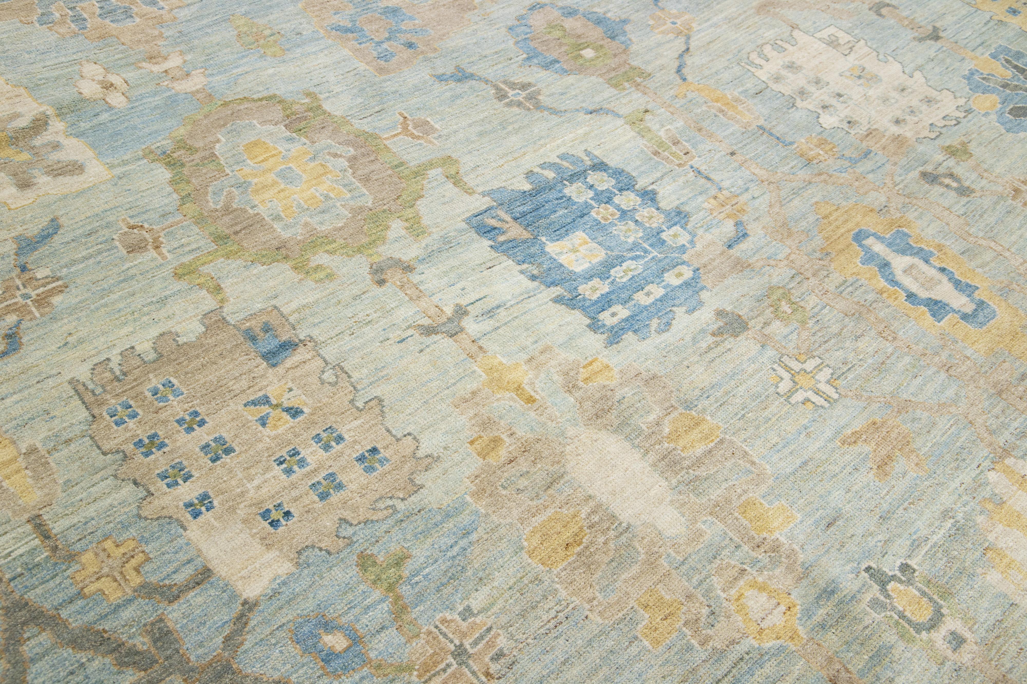 Apadana's Moderner blauer übergroßer Sultanabad-Wollteppich in Übergröße mit Allover-Design im Zustand „Neu“ im Angebot in Norwalk, CT