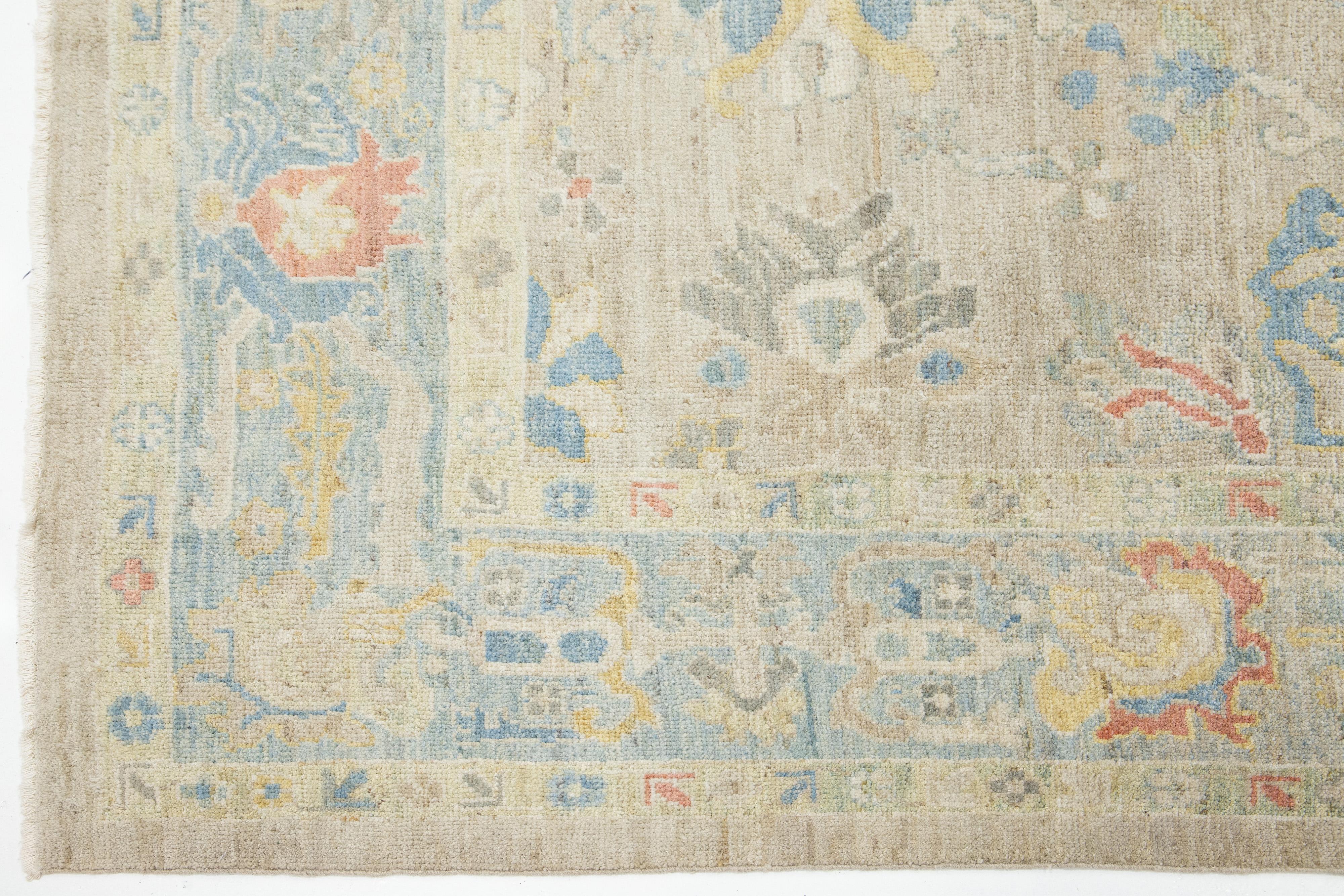 Lana Tappeto in lana Sultanabad Rugs di Apadana dal design moderno e fatto a mano in beige. in vendita