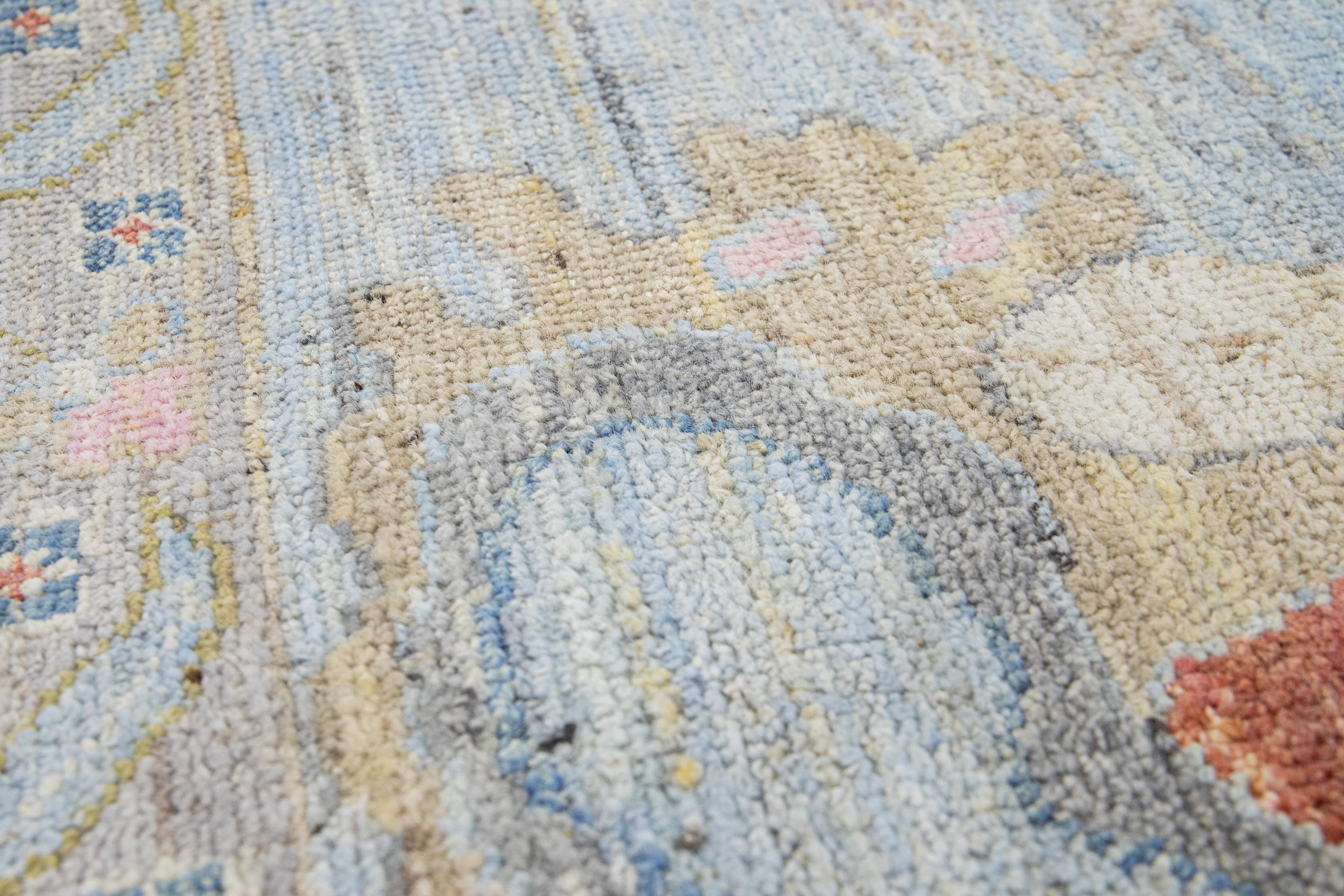 Apadana's Modern Oushak Style Blau/Beige Handmade Custom Wool Rug im Zustand „Neu“ im Angebot in Norwalk, CT
