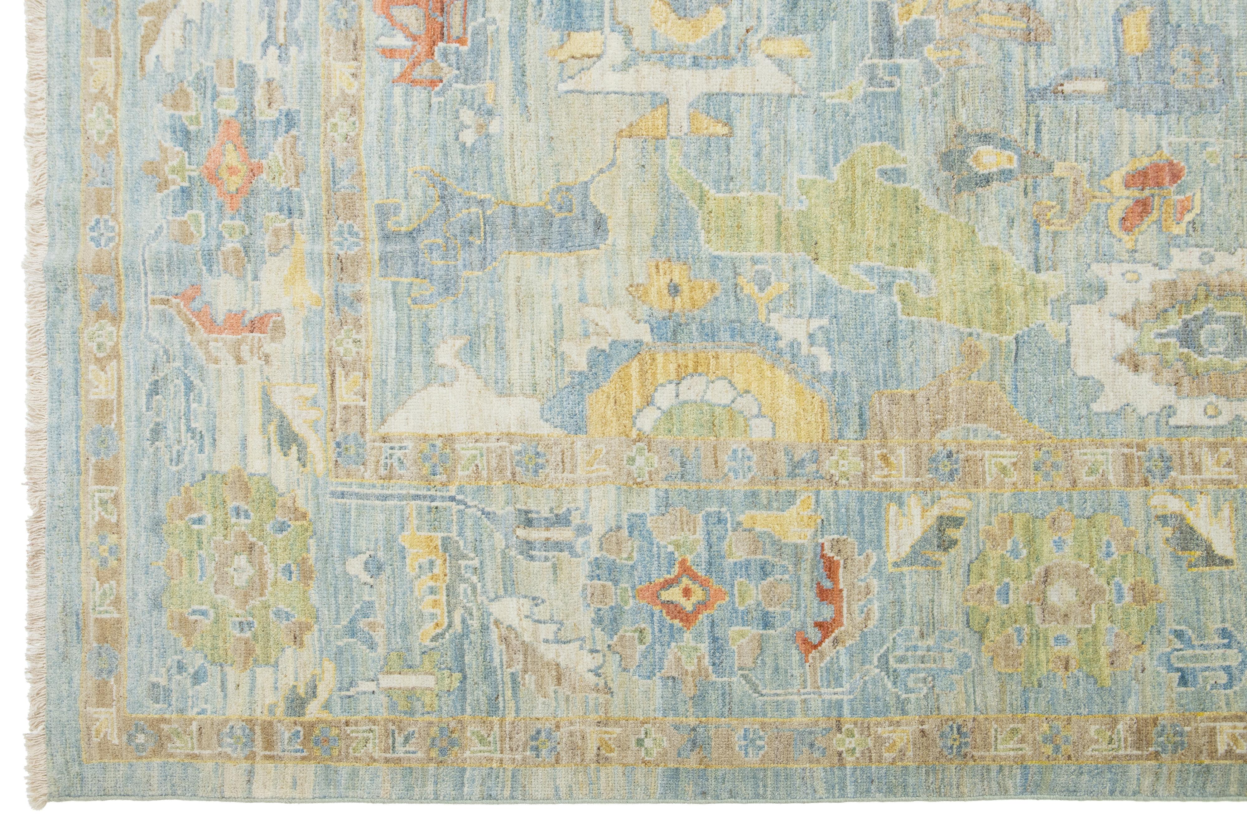 Apadana's Moderner quadratischer Sultanabad-Wollteppich in Blau, handgefertigt in Blau mit Blumenmuster (Wolle) im Angebot