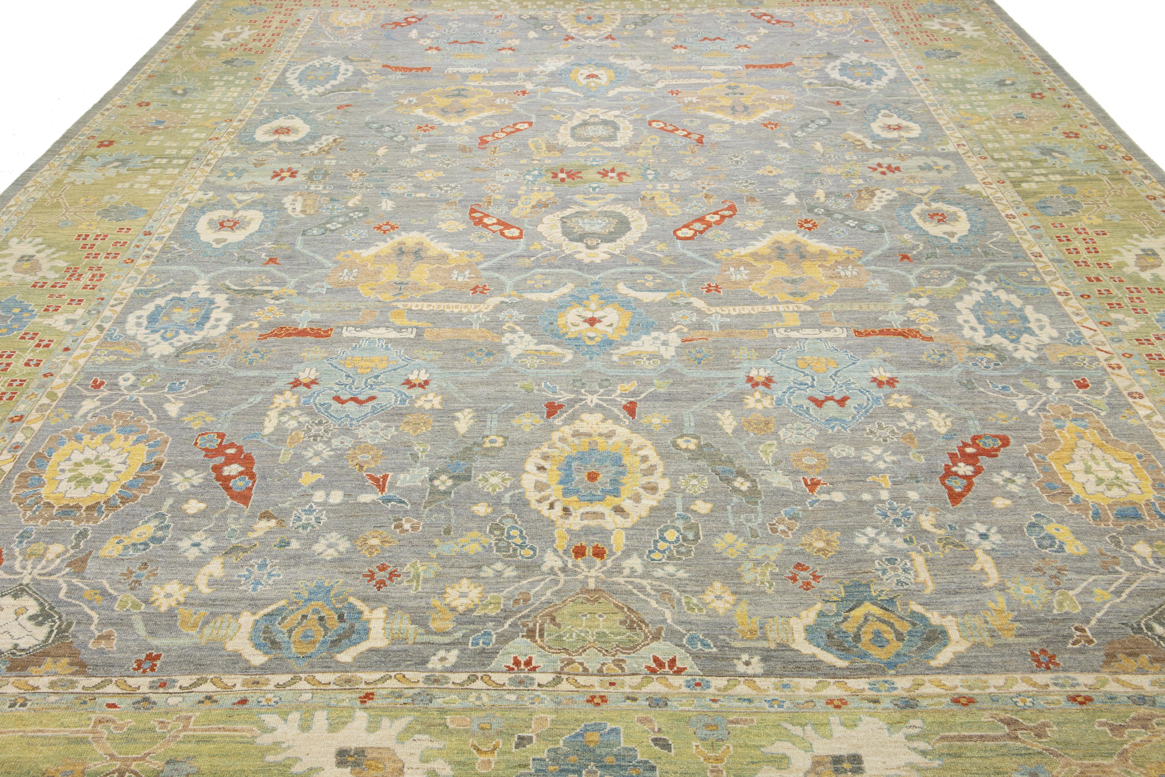 Apadana's Moderner Sultanabad-Wollteppich in Grau, handgefertigt in Grau mit Blumenmuster im Angebot 2
