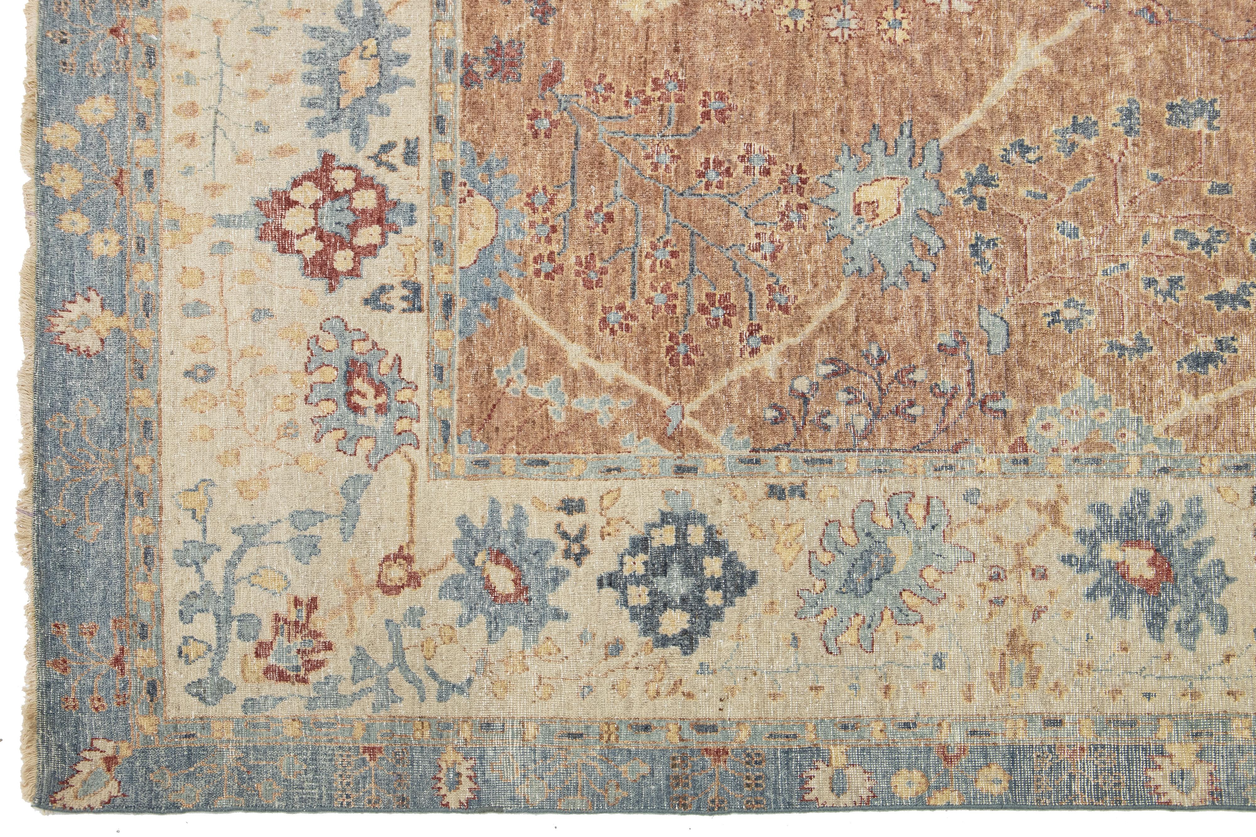 Apadana's Modern Tabriz Style Handmade Indian Wool Rug In Brown (Wolle) im Angebot