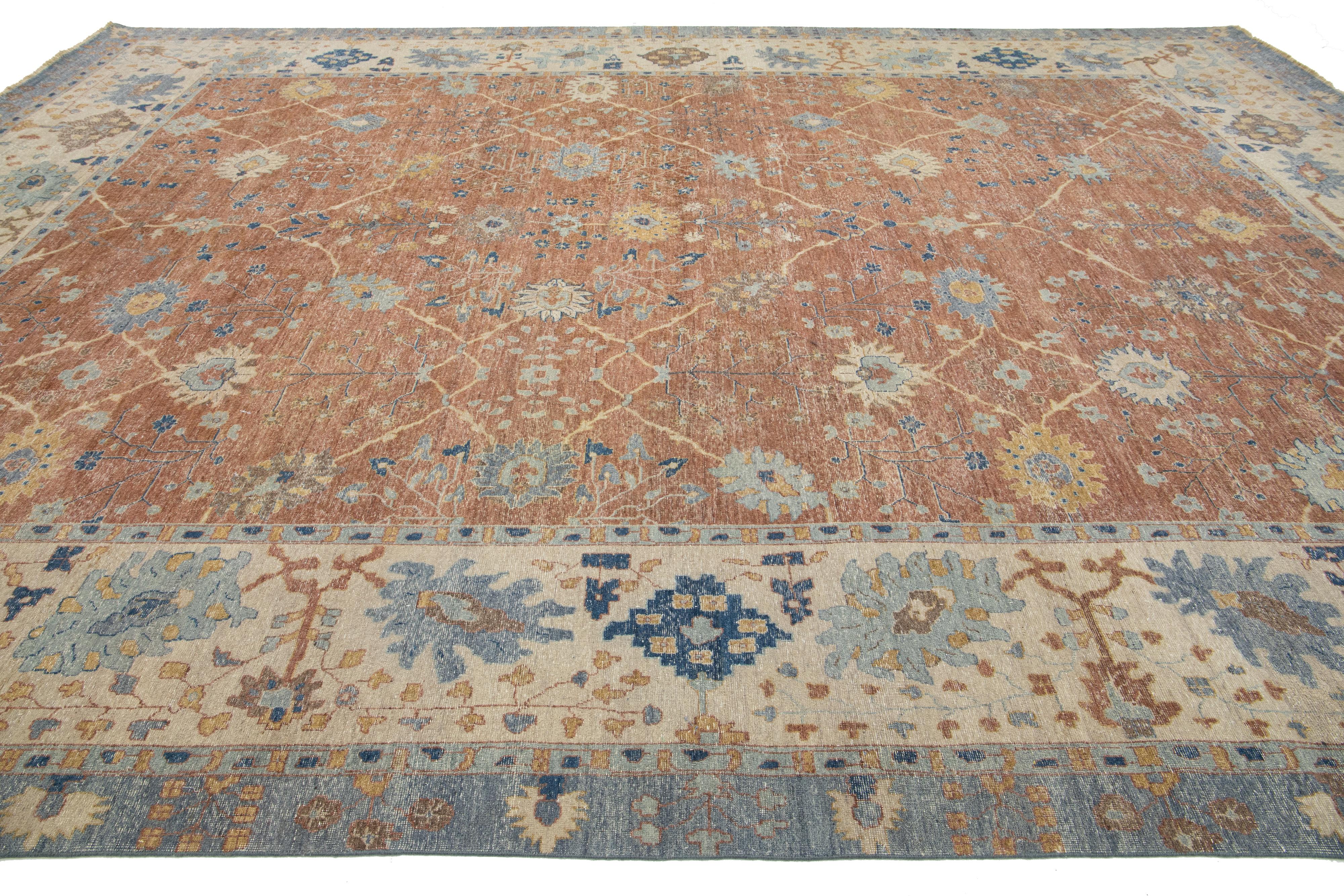 XXI secolo e contemporaneo Tappeto di lana indiano oversize in stile Tabriz moderno di Apadana fatto a mano in marrone in vendita