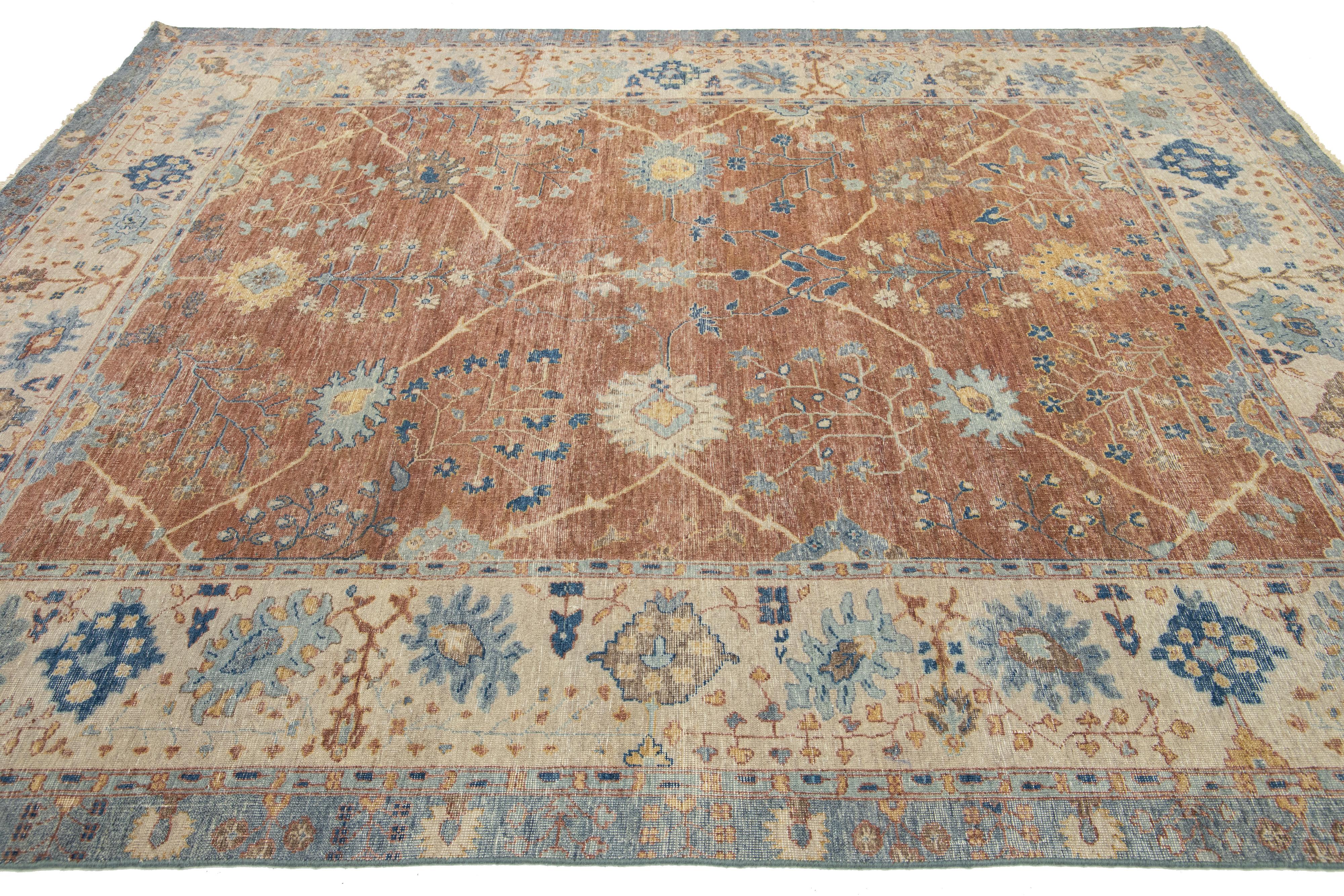 Tappeto di lana indiano fatto a mano in stile Tabriz moderno di Apadana, fatto a mano in marrone In condizioni Nuovo in vendita a Norwalk, CT