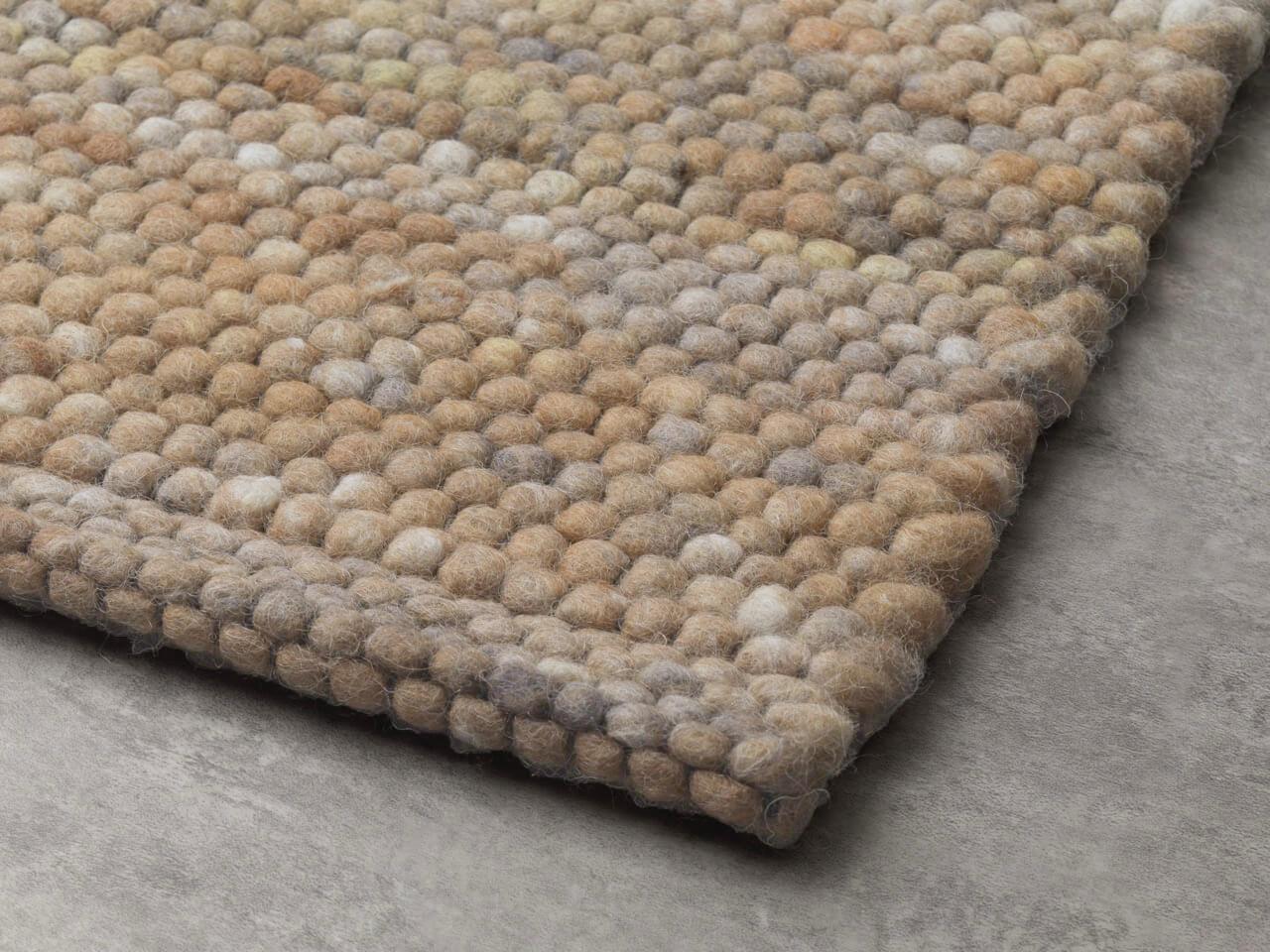 Apadana's Modern Texture Designed Custom Wool Rug In Light Brown (Indisch) im Angebot