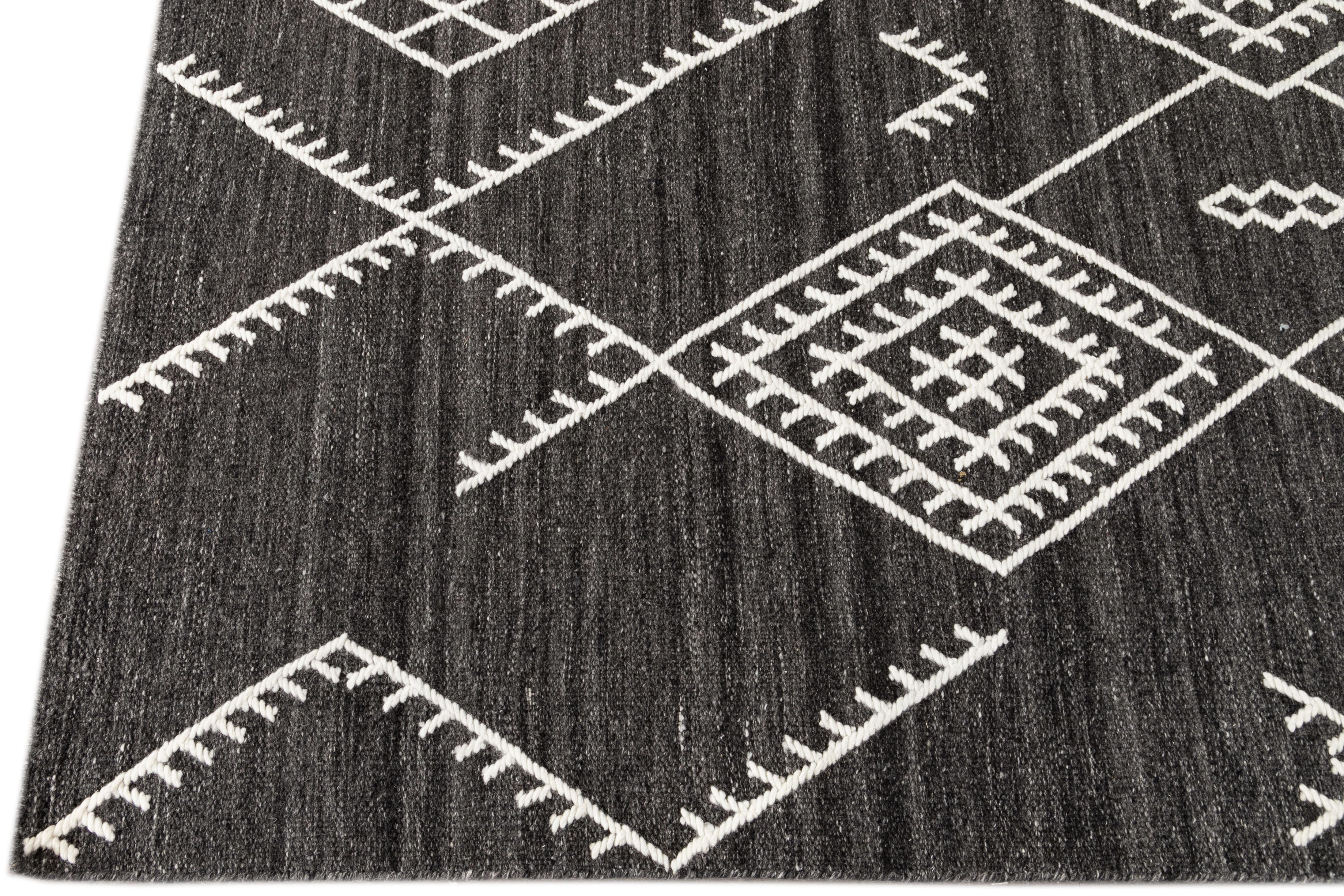 Hand-Knotted Apadana's Nantucket Collection Flatweave Kilim Coastal Designed Black Wool Rug For Sale