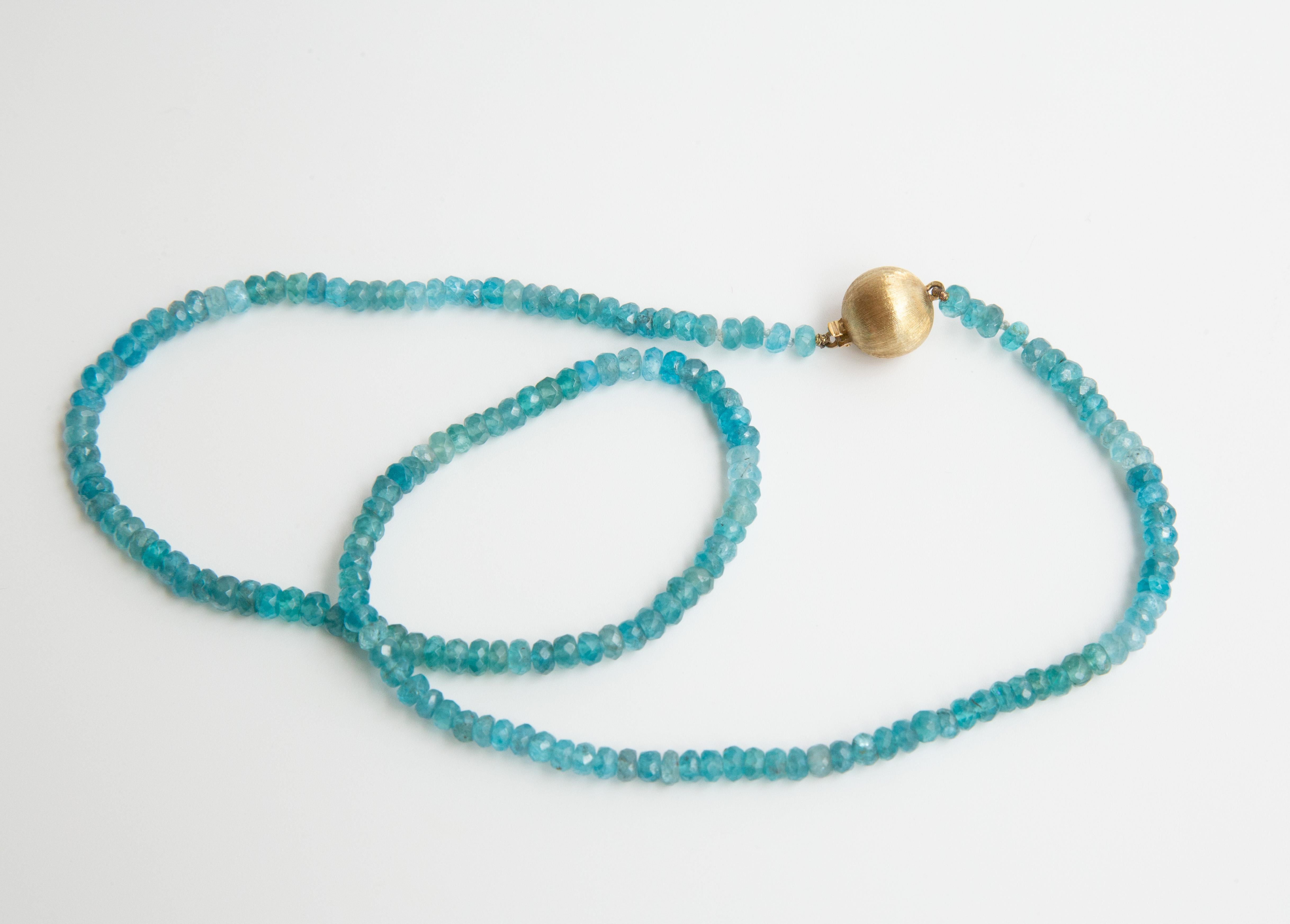 Apatite Beaded Necklace with a 14 Karat Yellow Gold Ball Clasp For Sale 1