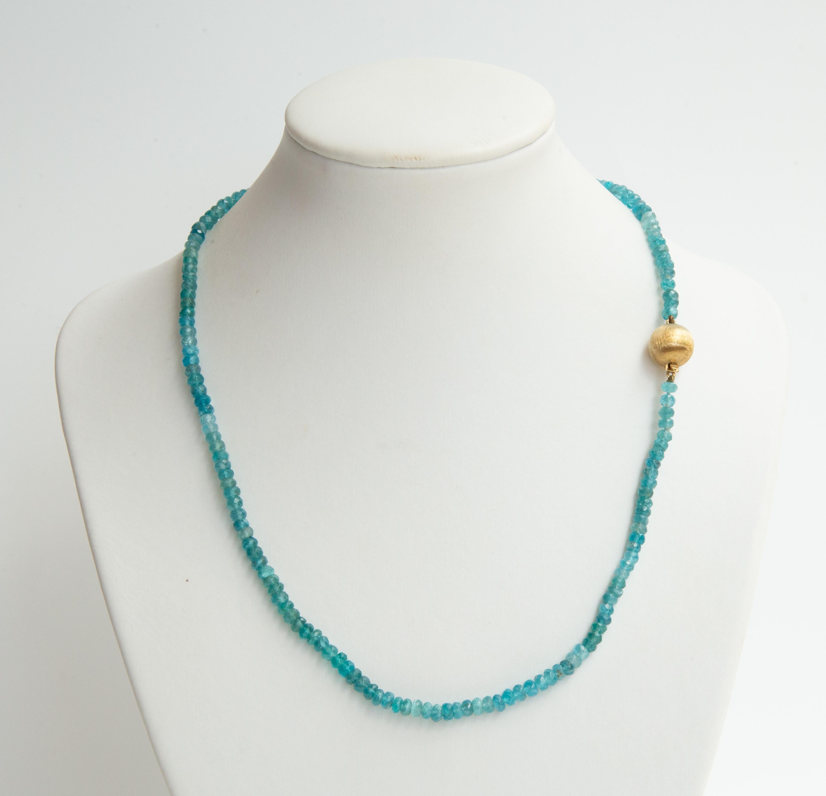 Apatite Beaded Necklace with a 14 Karat Yellow Gold Ball Clasp For Sale 2