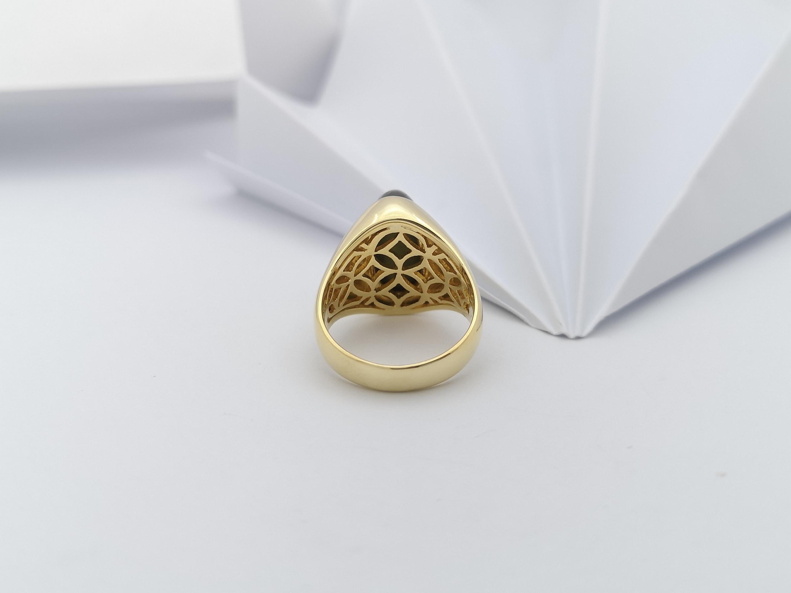 Apatite Cat's Eye Ring Set in 18 Karat Gold Settings For Sale 5
