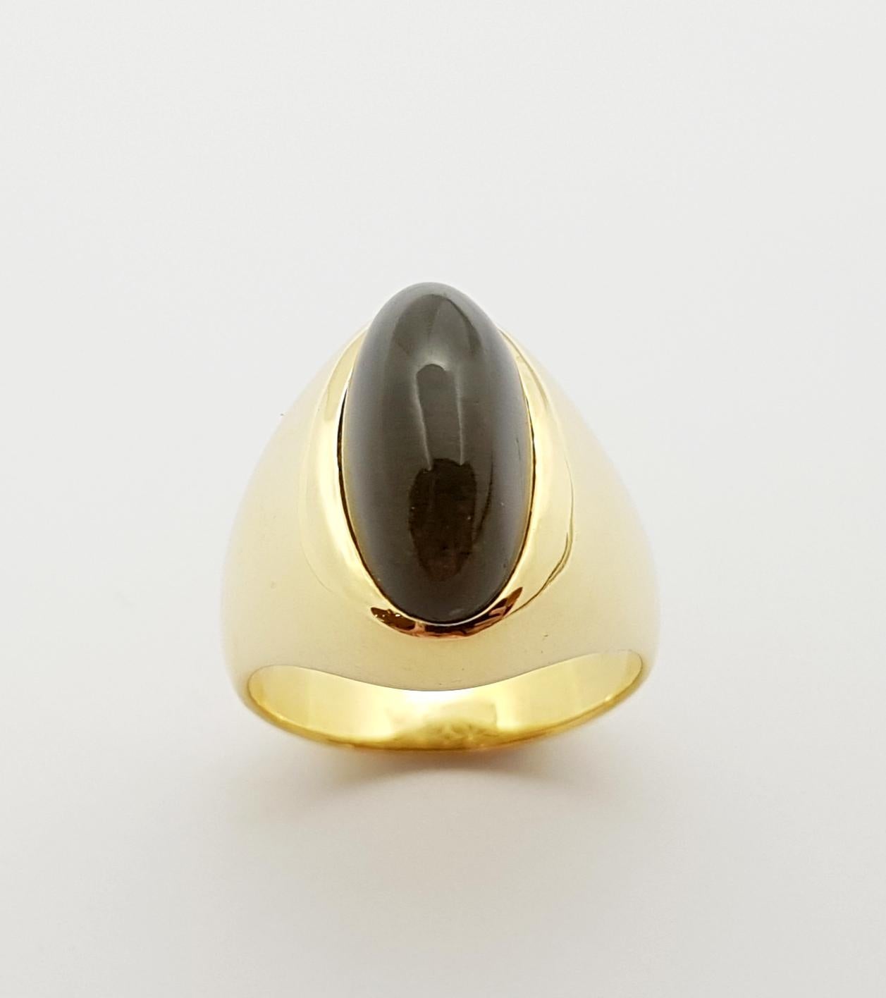 Apatite Cat's Eye Ring Set in 18 Karat Gold Settings For Sale 1