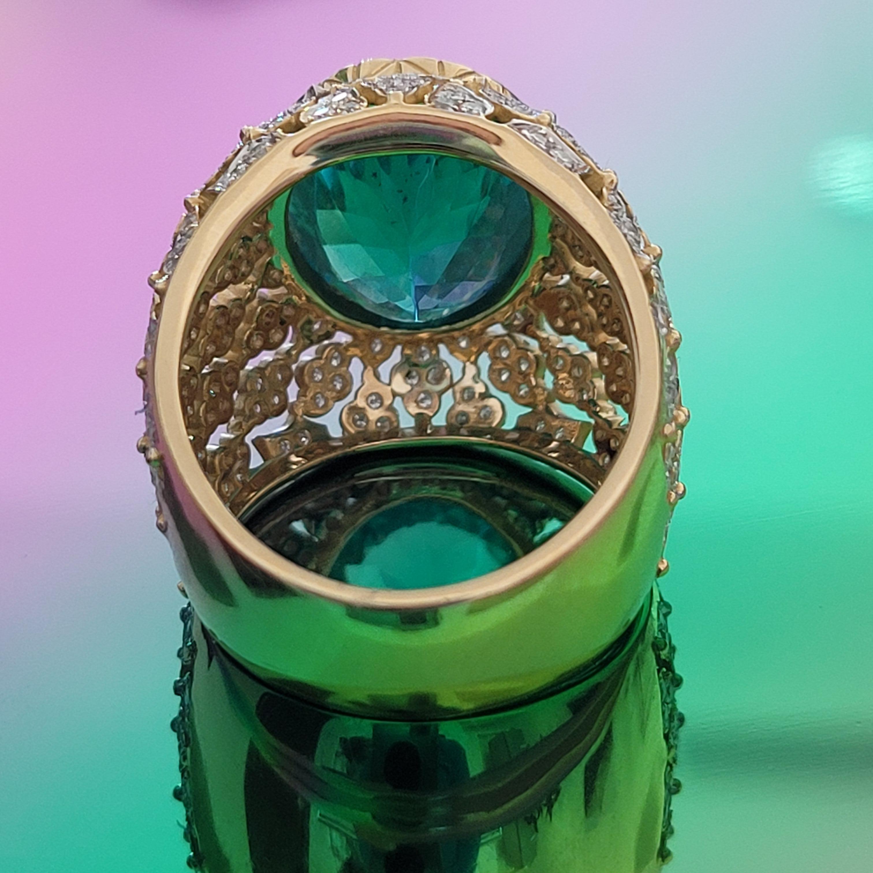 Modern Apatite Paraiba Cocktail Ring in 18 Karat Gold and Diamonds in Special Setting