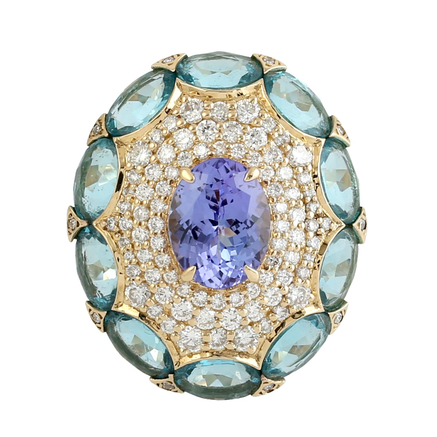 Apatite & Tanzanite Cocktail Ring With Diamonds Made In 18k Yellow Gold In New Condition For Sale In New York, NY