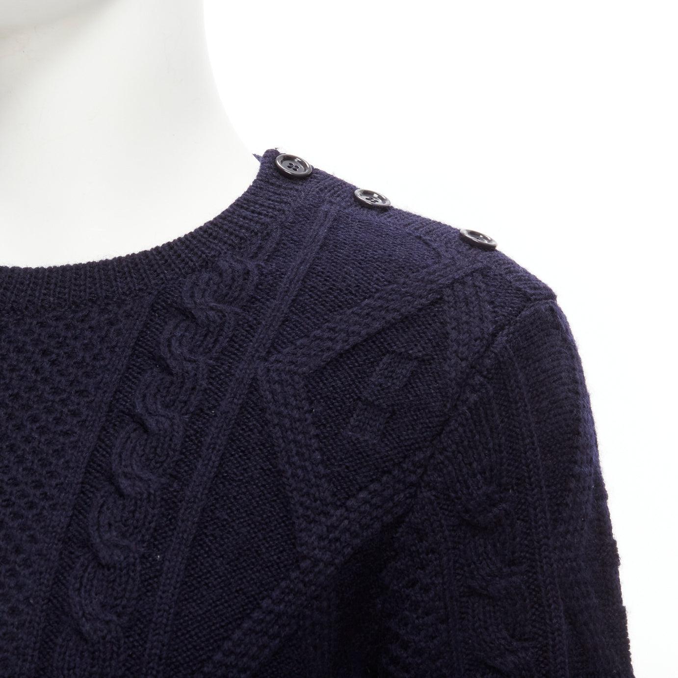 APC 100% wool navy blue fisherman cable knit crew neck long sleeve sweater S
Reference: JSLE/A00042
Brand: APC
Material: Wool
Color: Navy
Pattern: Solid
Closure: Pullover
Extra Details: Cable knit back and front.
Made in:
