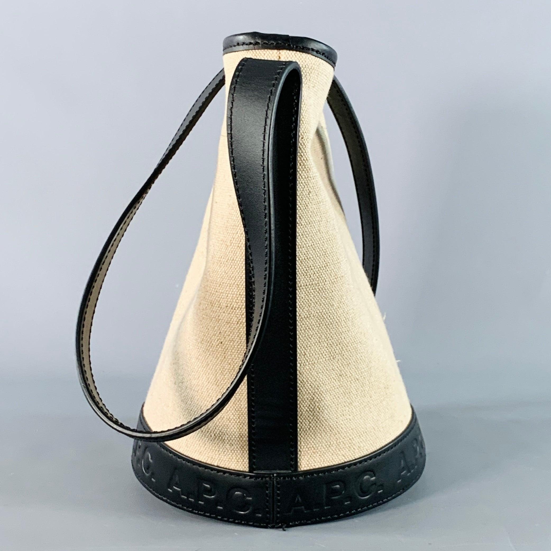 Uomo A.P.C. Beige Black Jute Cotton Trim Leather Crossbody Bucket Bag in vendita
