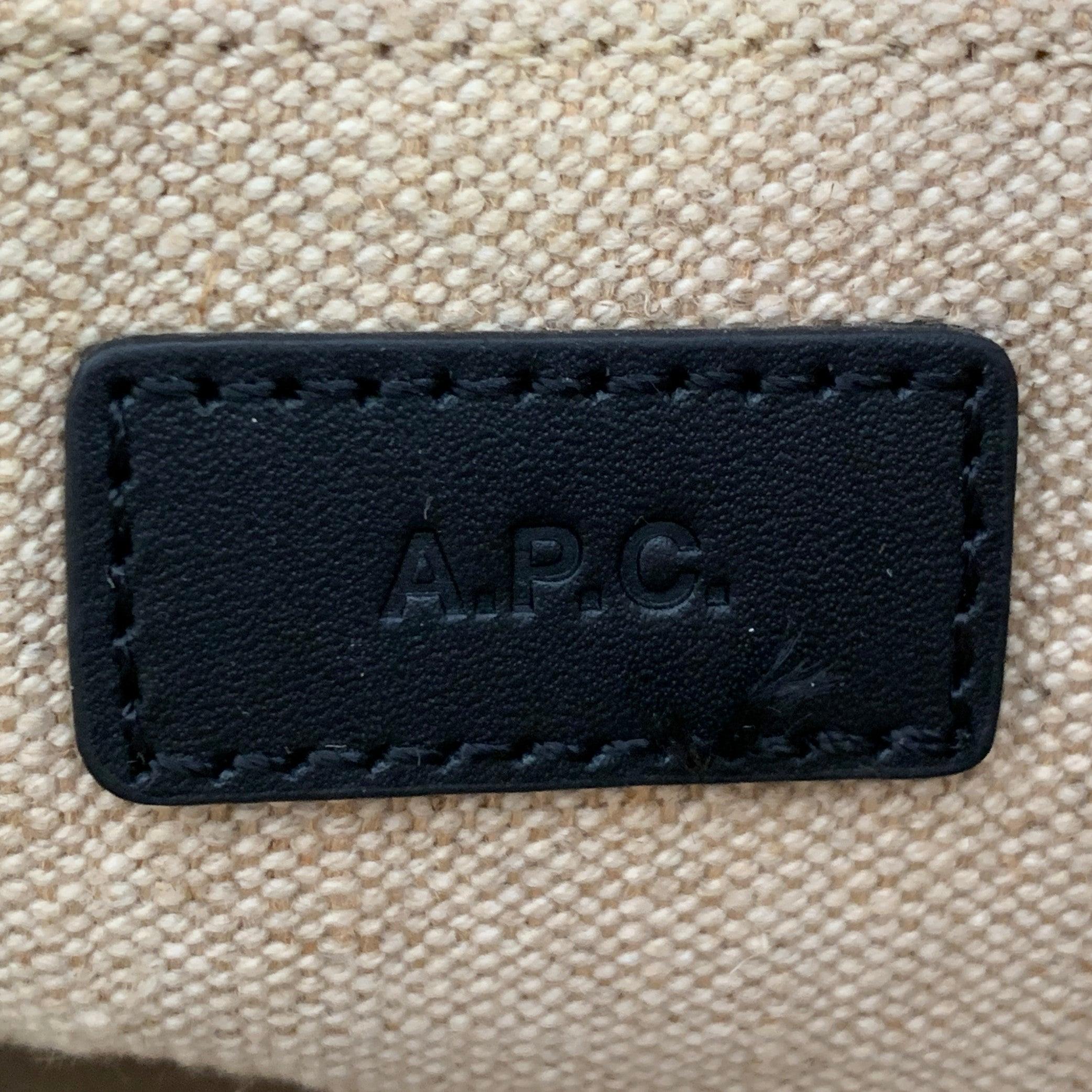 A.P.C. Beige Black Jute Cotton Trim Leather Crossbody Bucket Bag in vendita 1