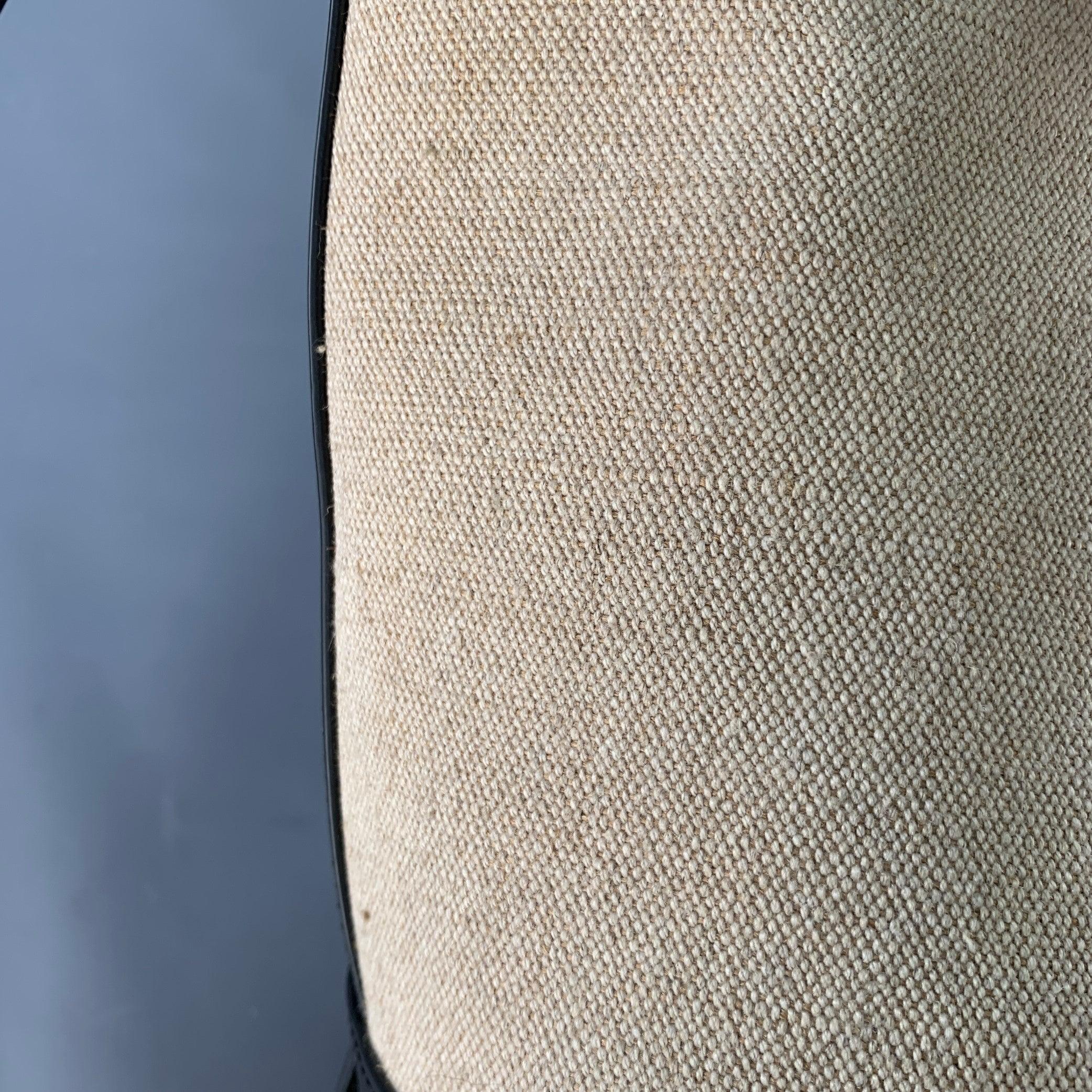 A.P.C. Beige Black Jute Cotton Trim Leather Crossbody Bucket Bag in vendita 3