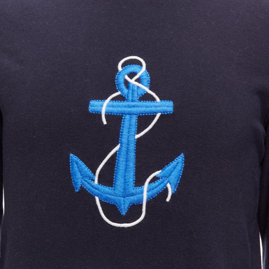 A.P.C. navy blue white anchor embroidery crew neck cotton sweatshirt US0 XS
Reference: MLCO/A00008
Brand: A.P.C.
Material: Cotton
Color: Navy, Blue
Pattern: Solid
Closure: Pullover
Made in: China

CONDITION:
Condition: Good, this item was pre-owned