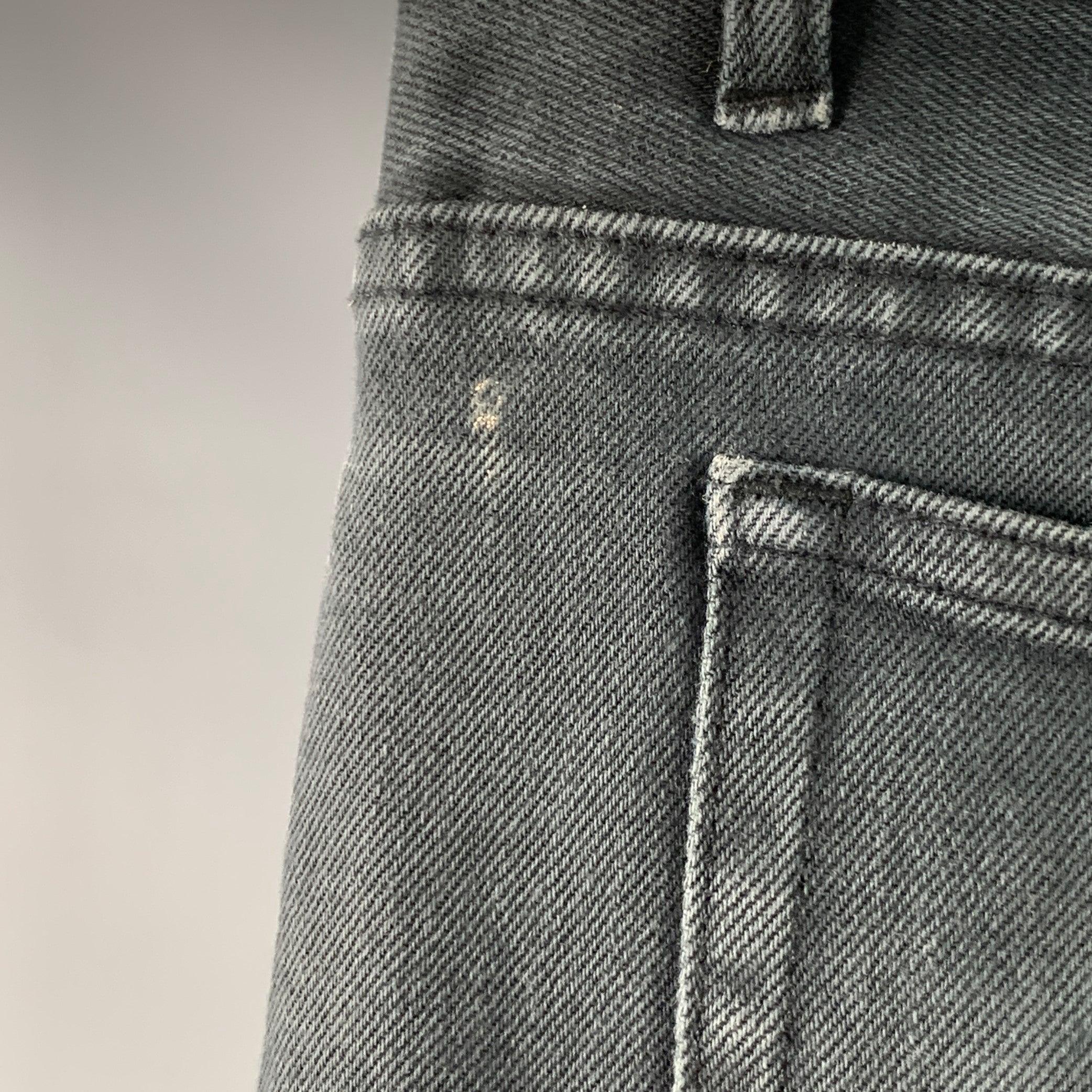A.P.C. Taglia 33 Jeans grigi in misto cotone Twill Slim Tapered Button Fly In condizioni buone in vendita a San Francisco, CA