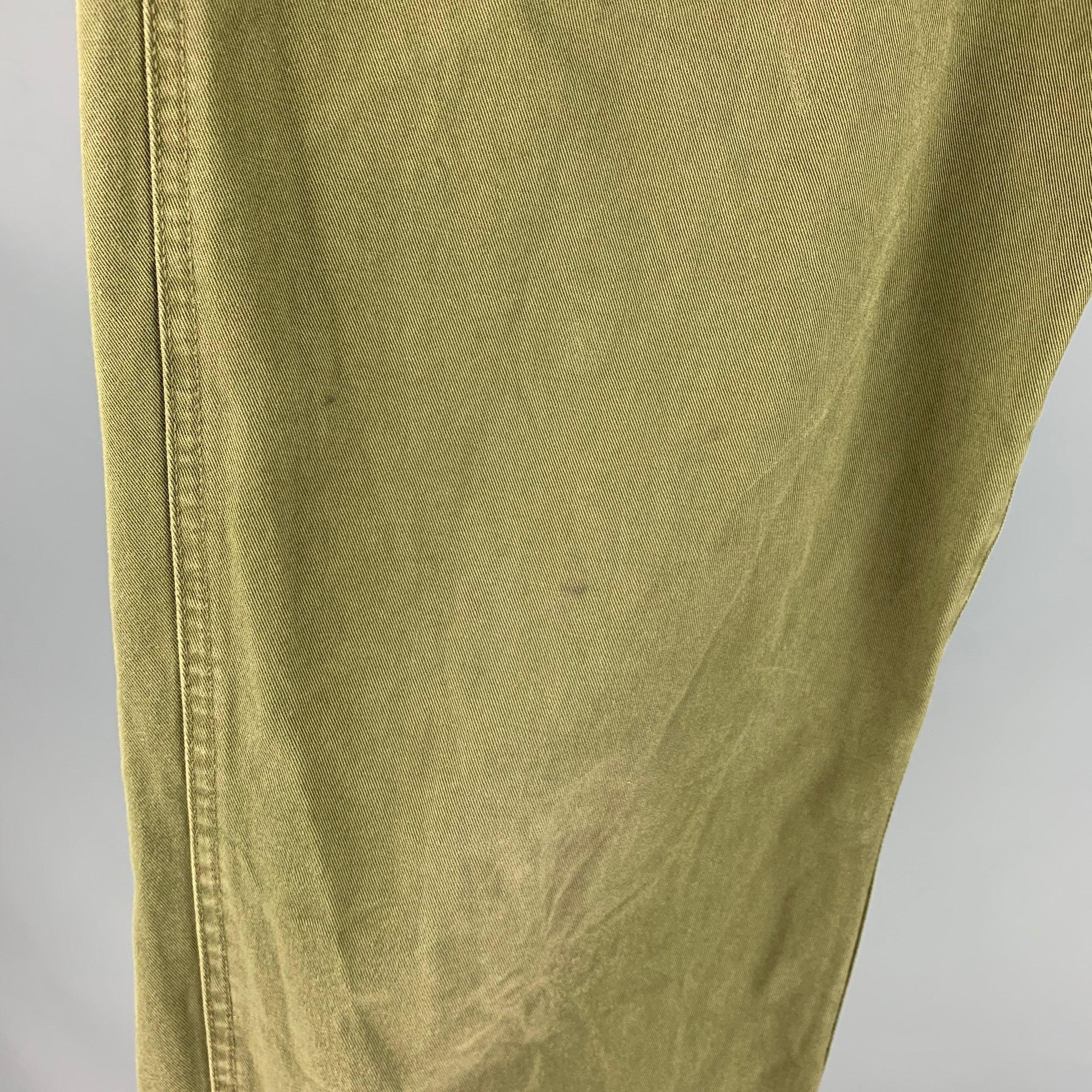 A.P.C. Size 34 Green Cotton Jean Cut Casual Pants For Sale 4